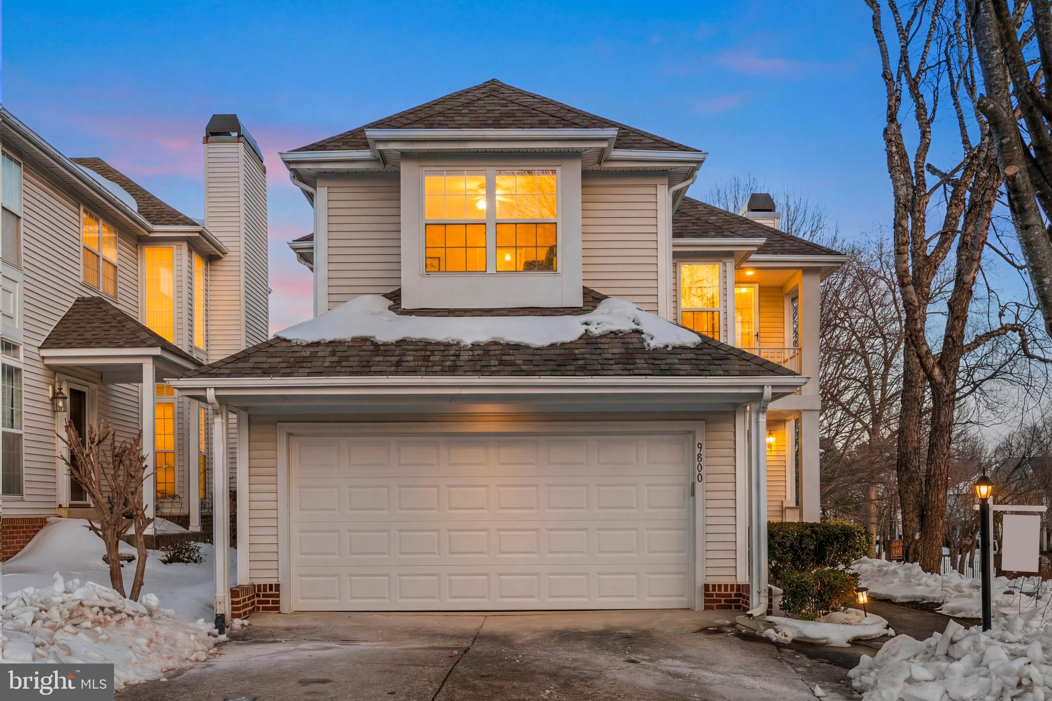 THE BOLTONS - Residential