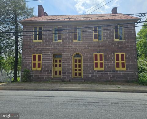 302 W FRONT STREET LEWISBERRY PA 17339