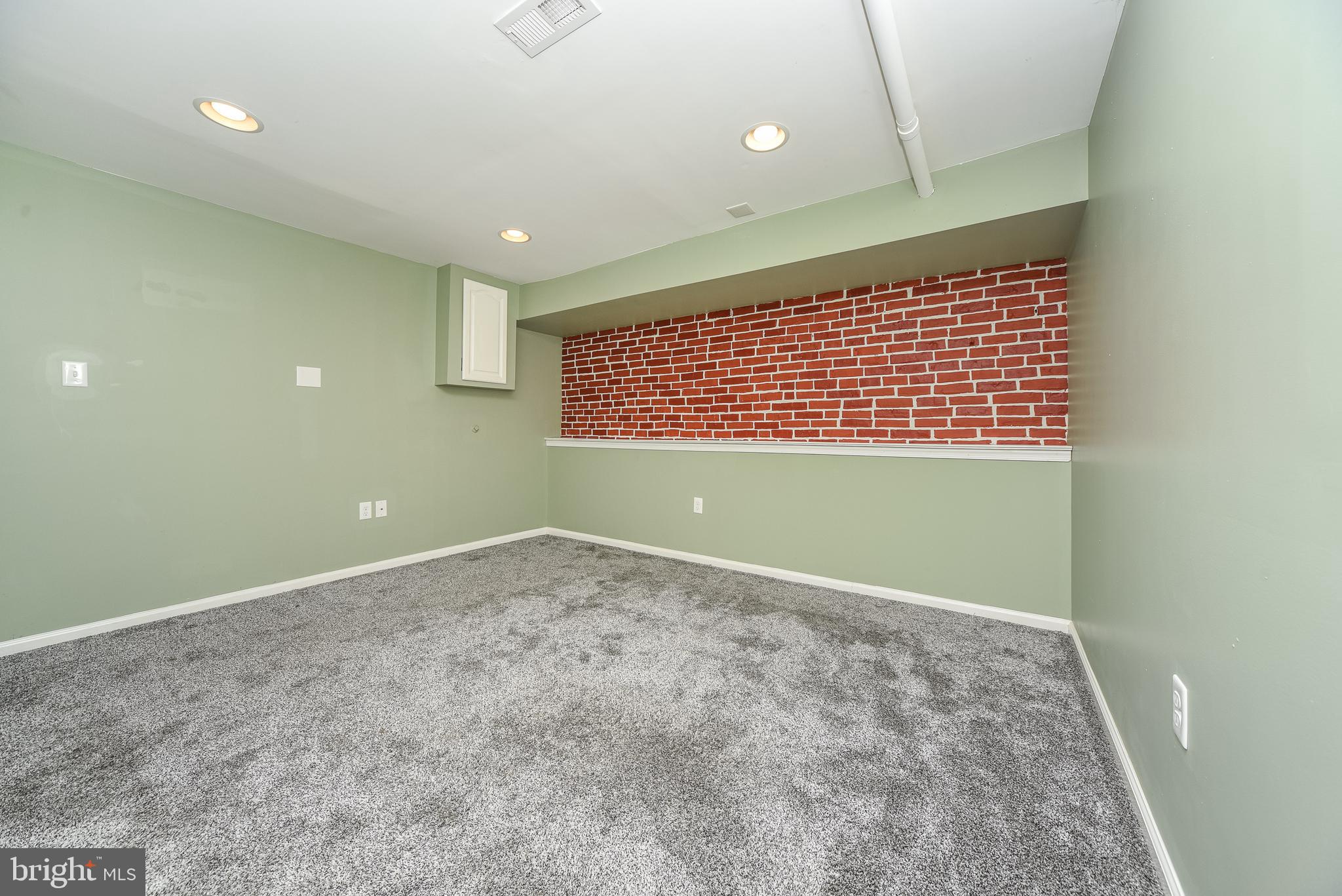 BREWERS HILL - Residential