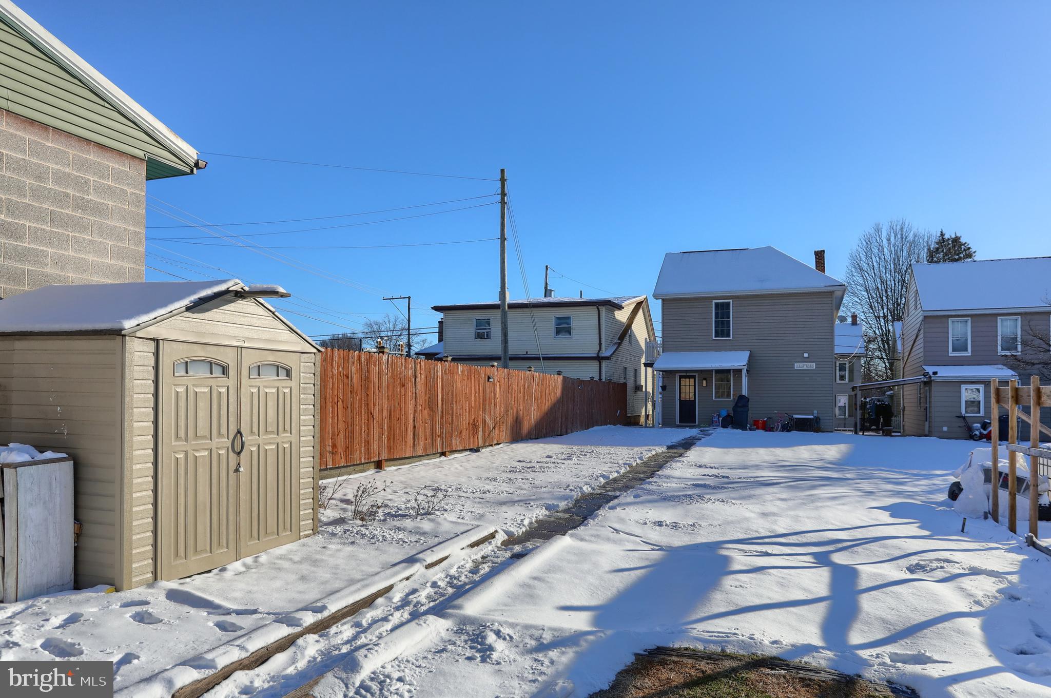 LEBANON CITY - Residential