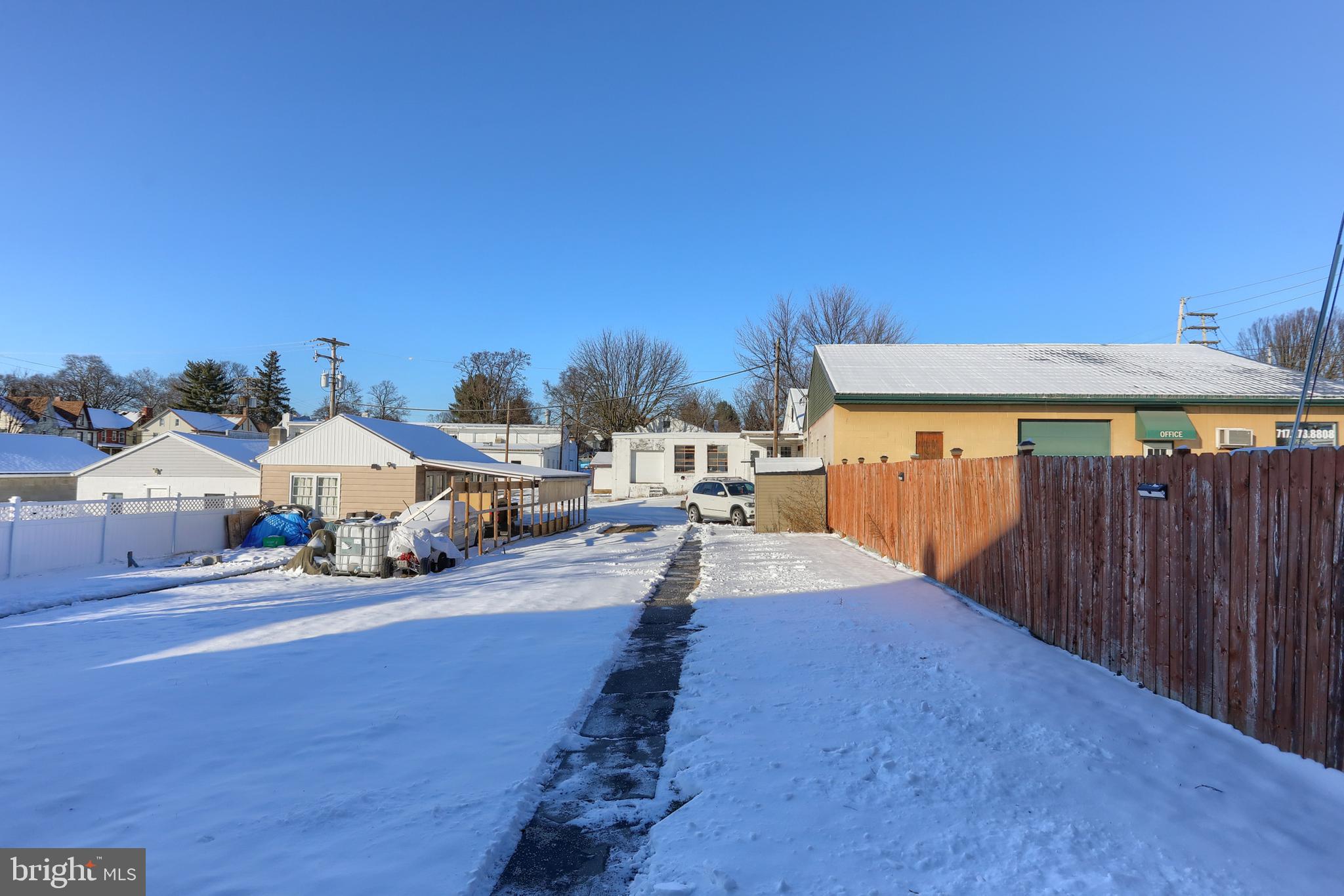LEBANON CITY - Residential