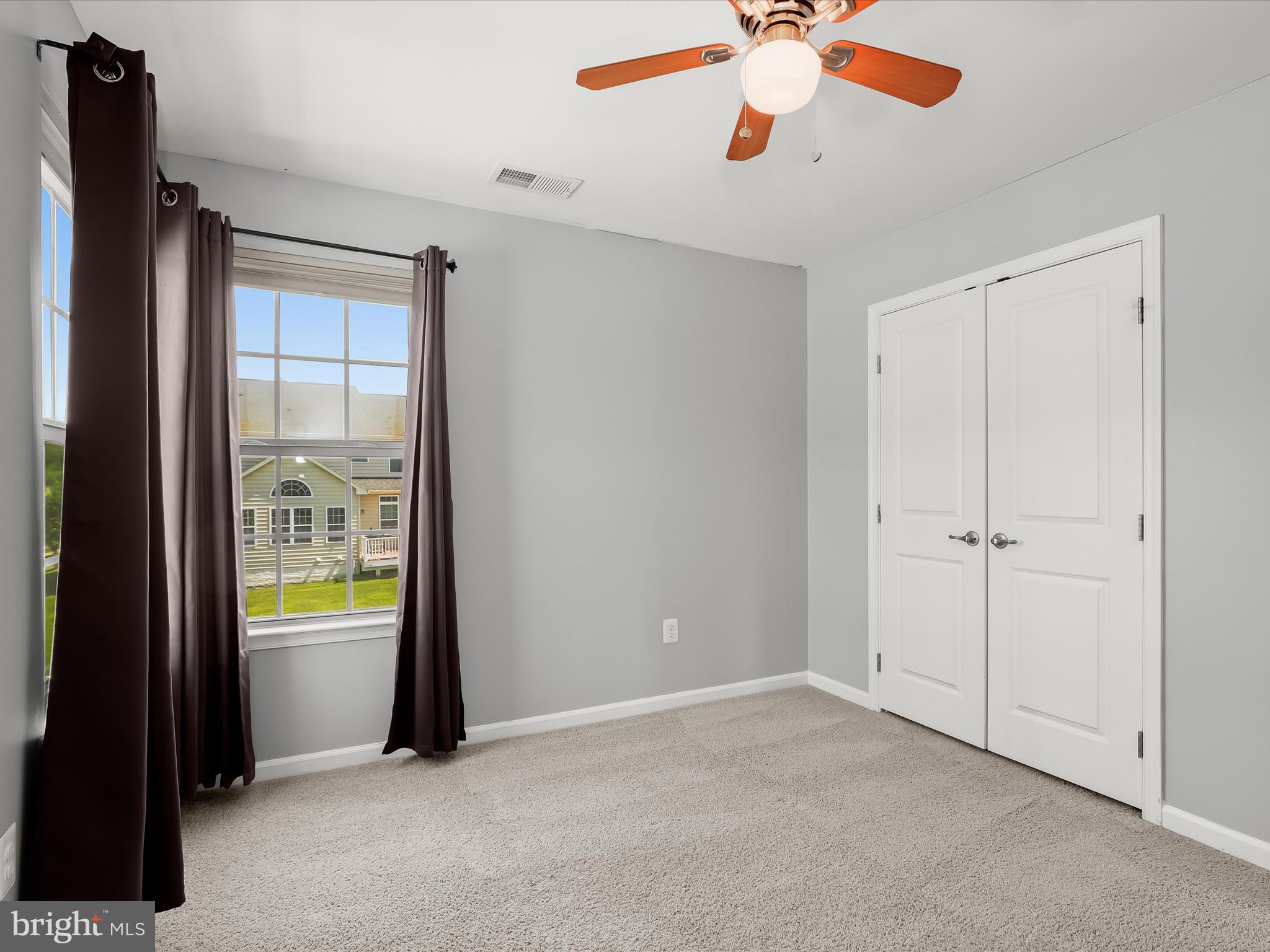 WINDLASS OVERLOOK - Residential Lease