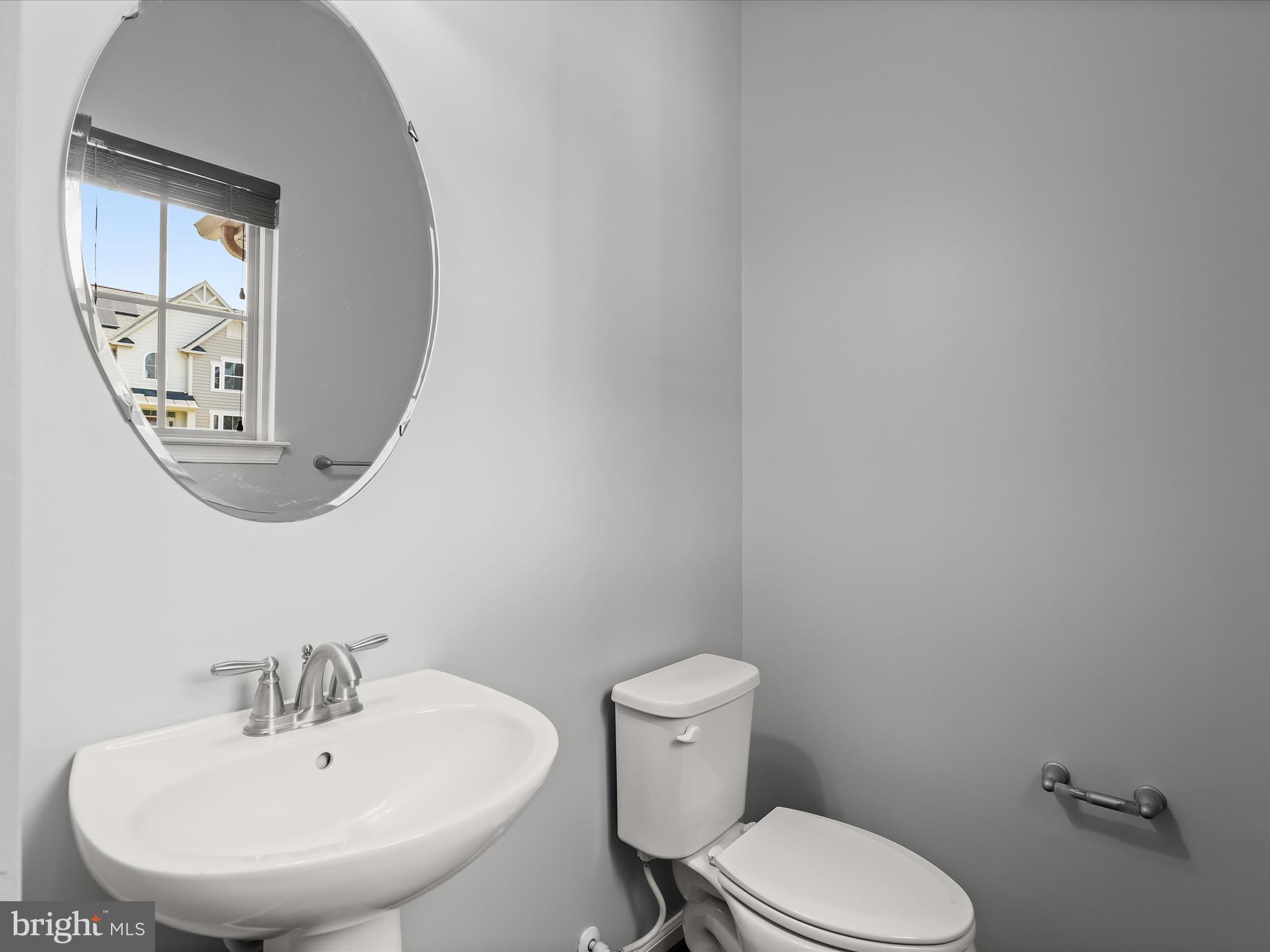 WINDLASS OVERLOOK - Residential Lease