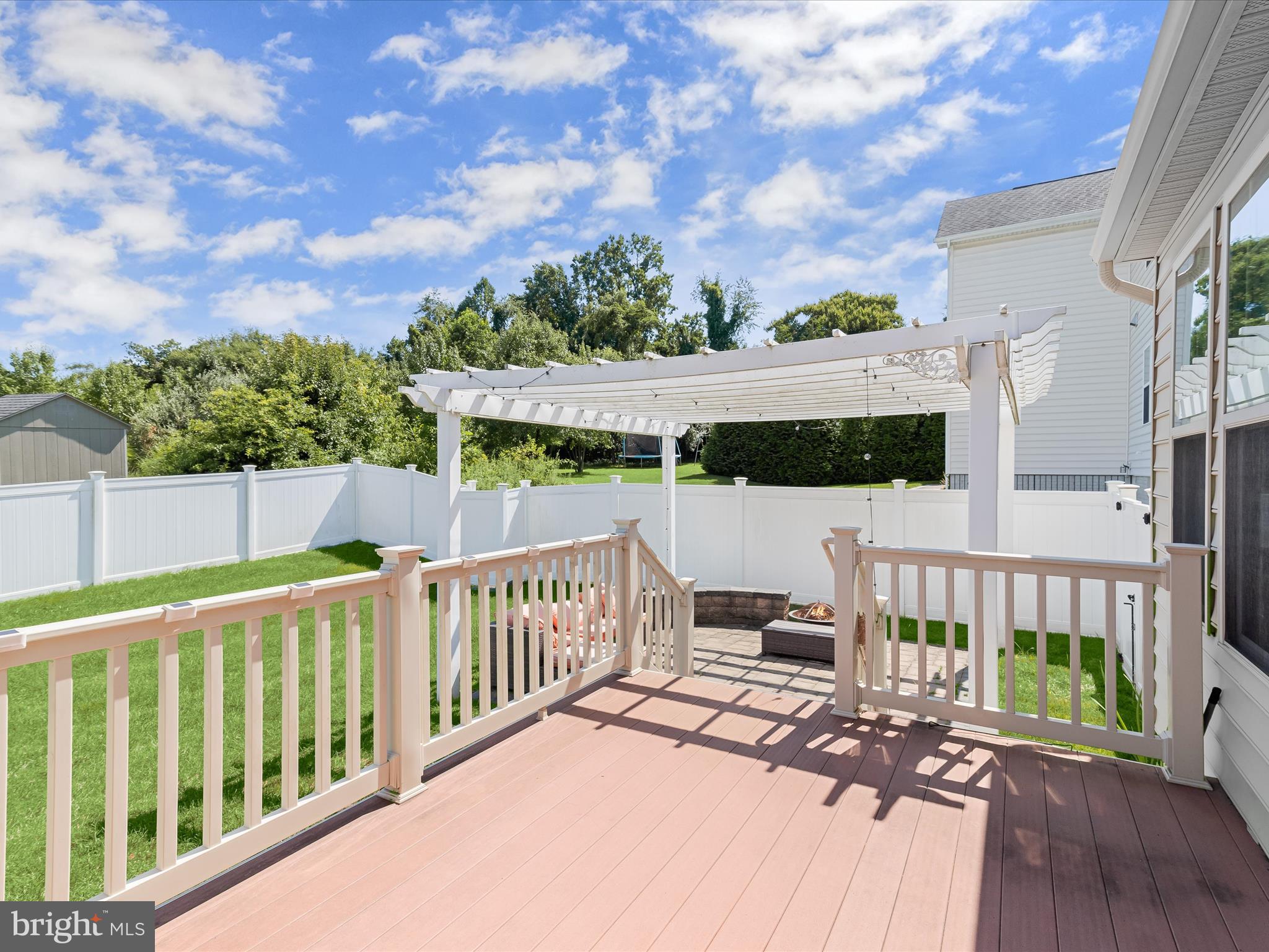 WINDLASS OVERLOOK - Residential Lease