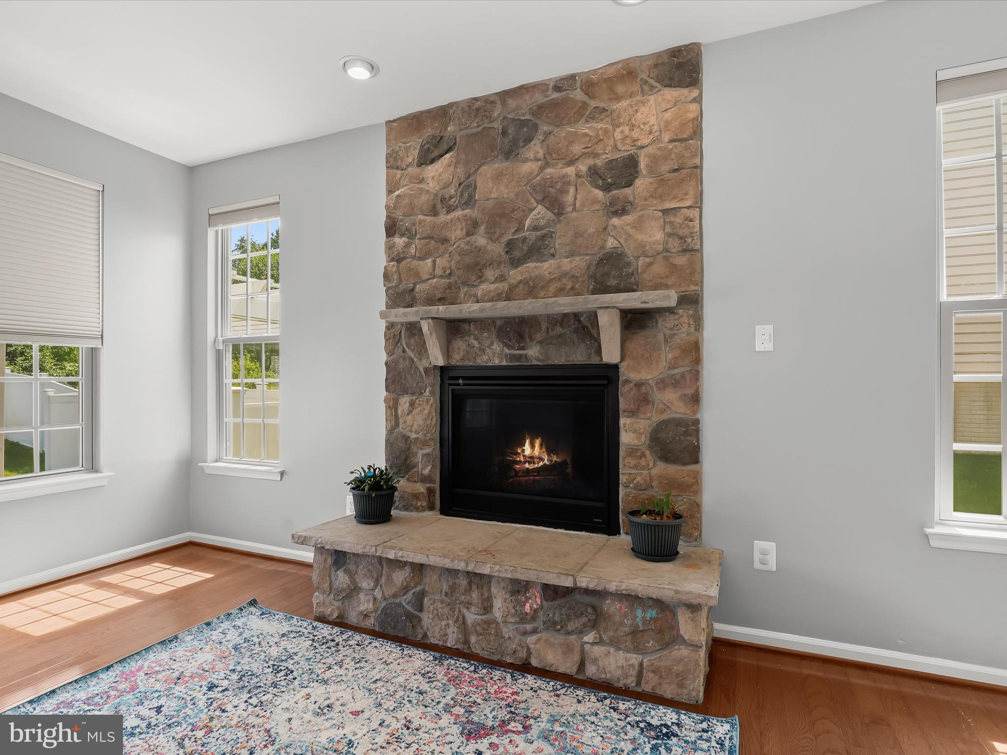 WINDLASS OVERLOOK - Residential Lease