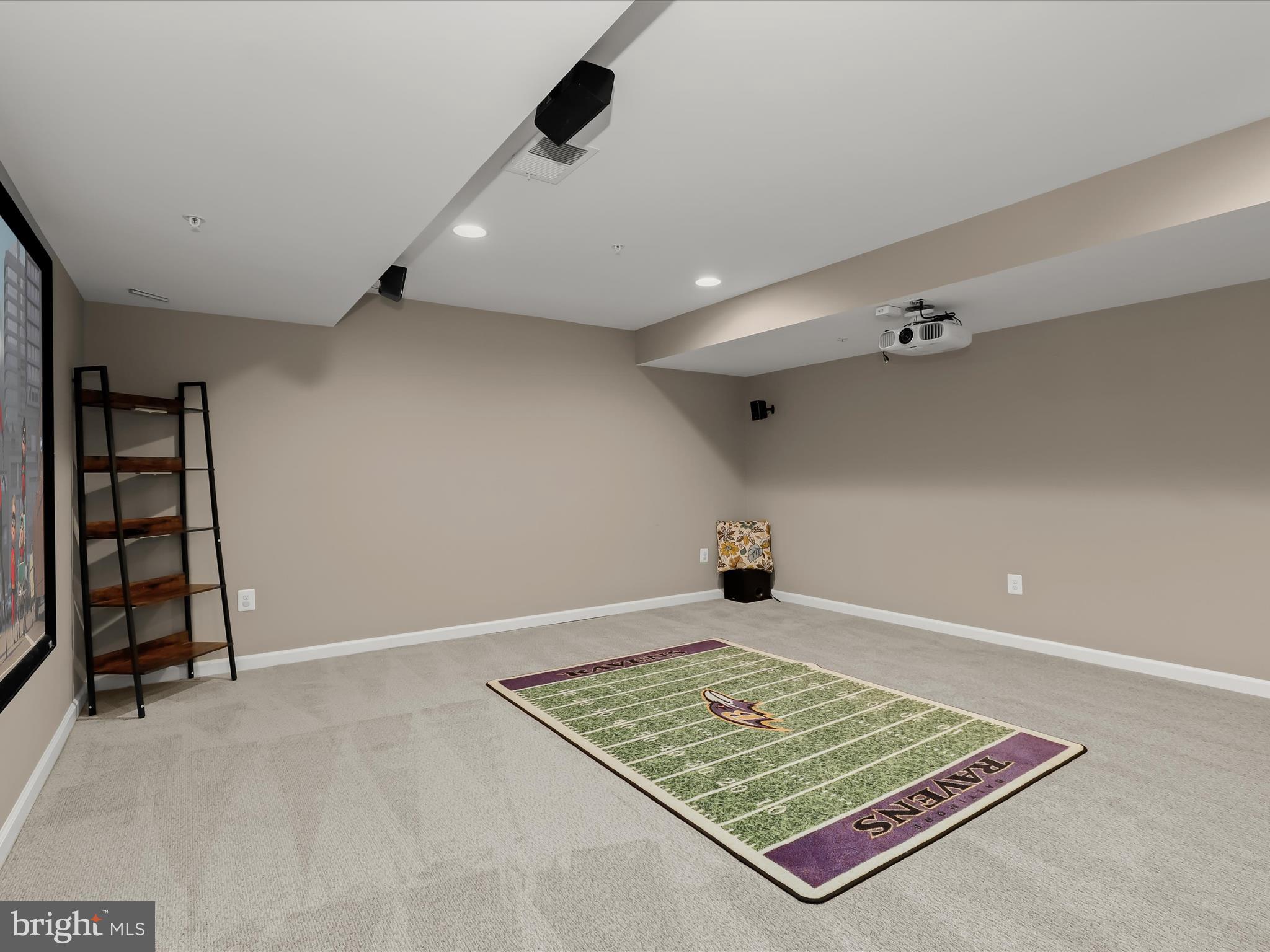 WINDLASS OVERLOOK - Residential Lease