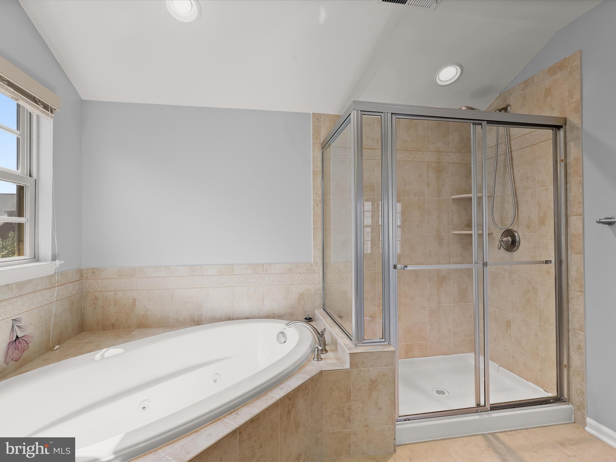 WINDLASS OVERLOOK - Residential Lease