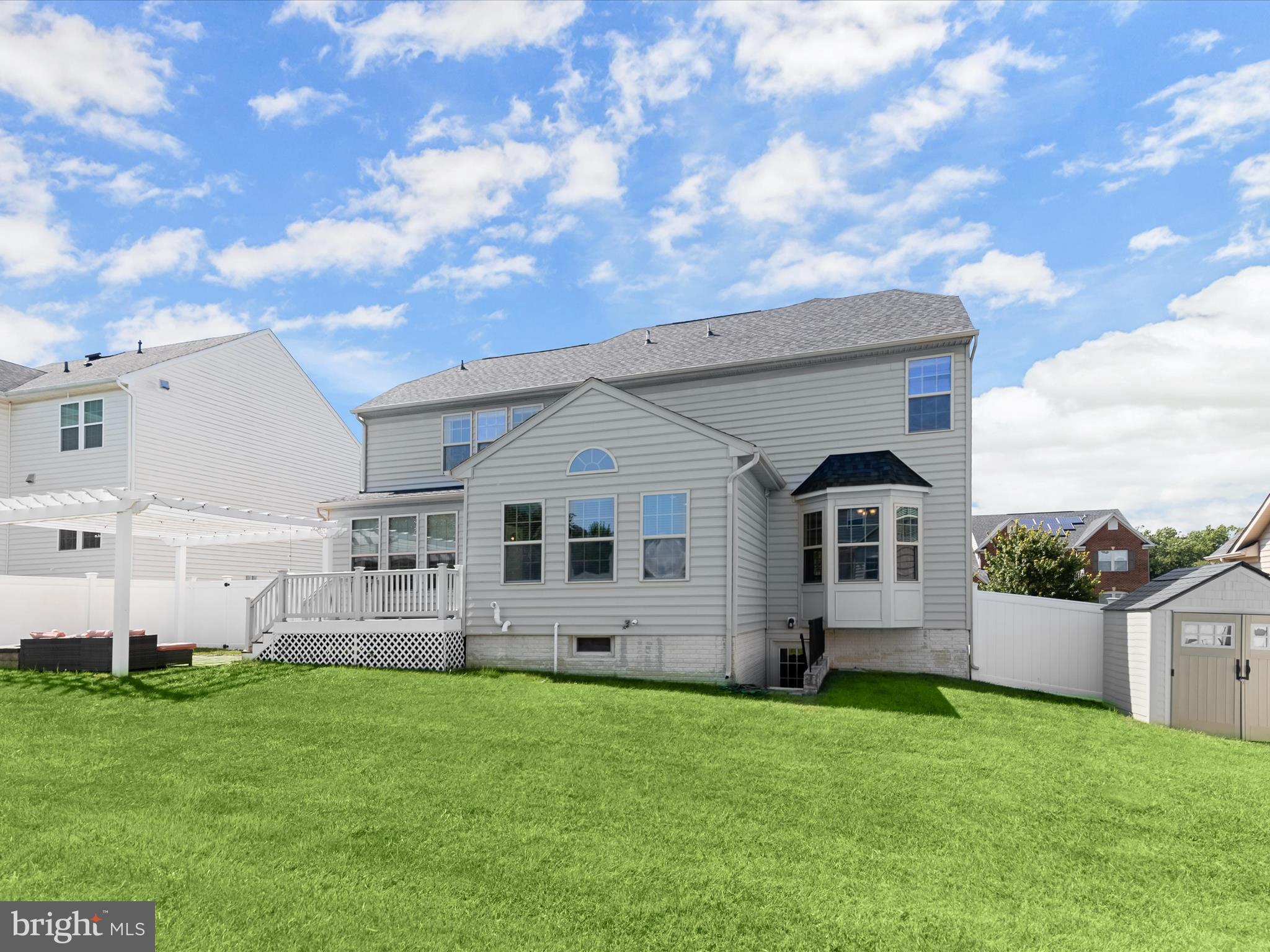 WINDLASS OVERLOOK - Residential Lease