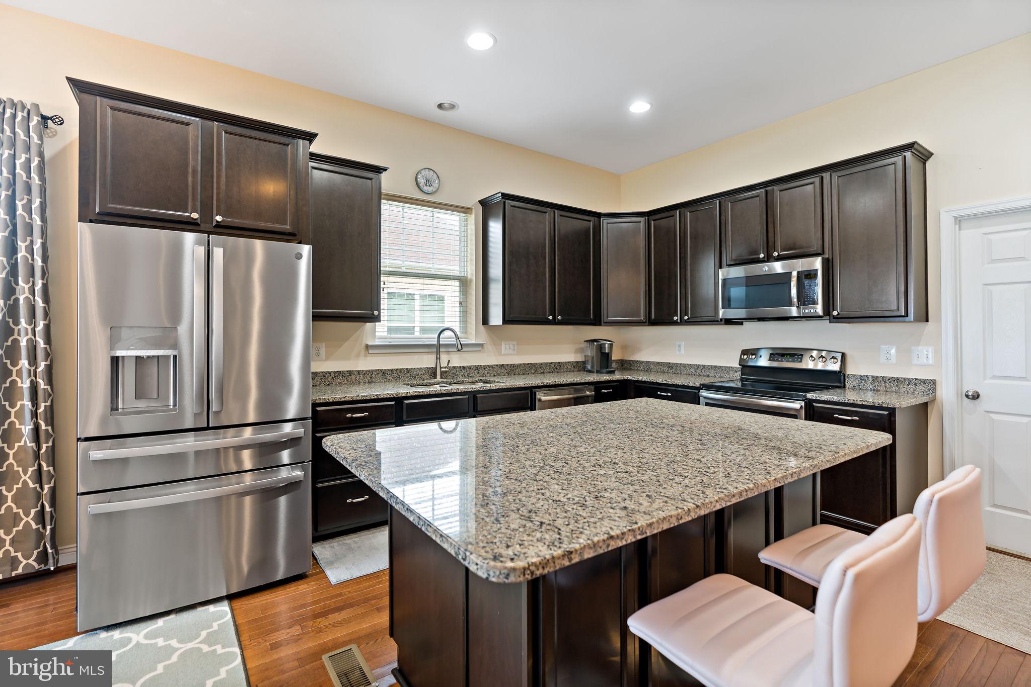 ARCADIA SPRINGS - Residential