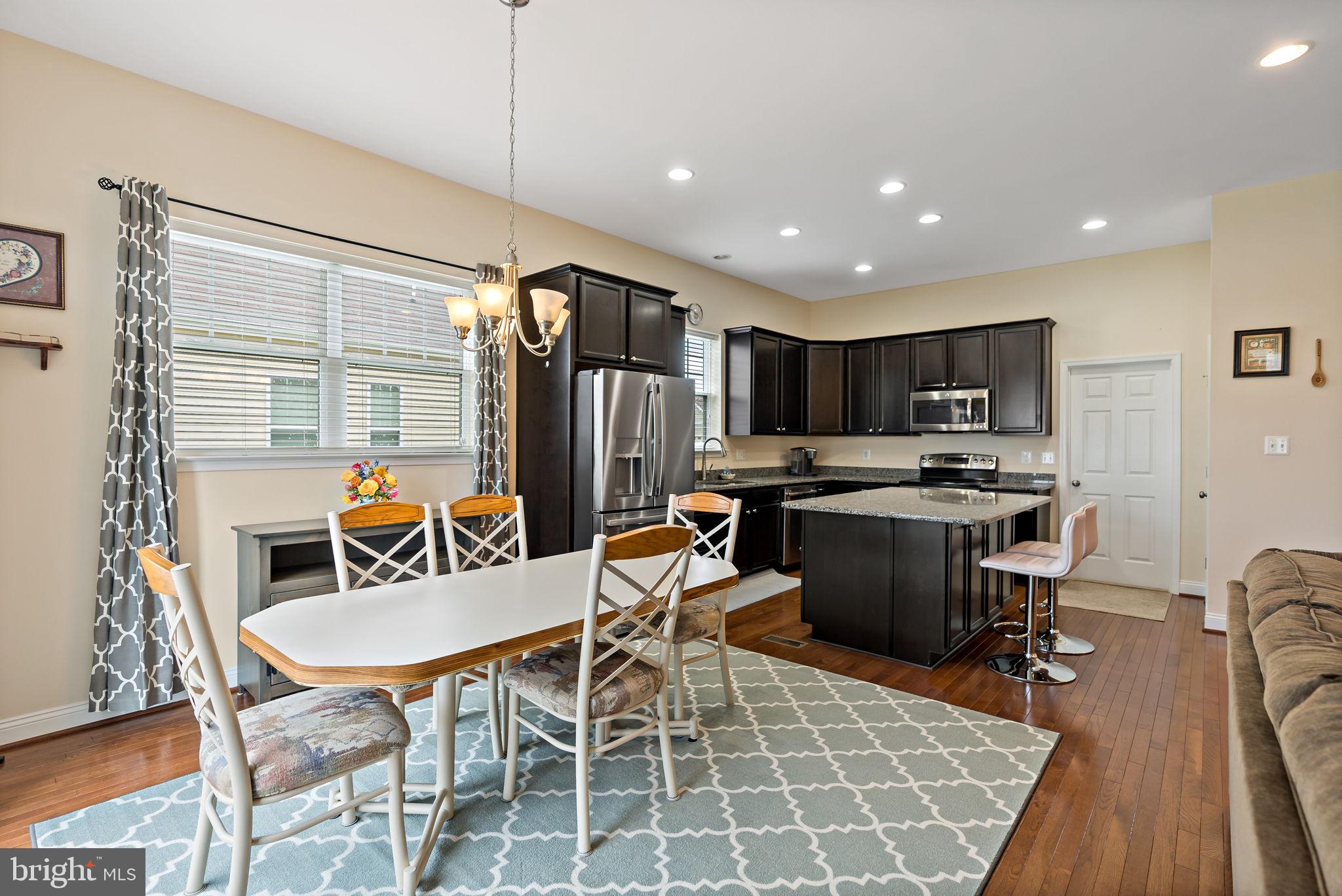 ARCADIA SPRINGS - Residential