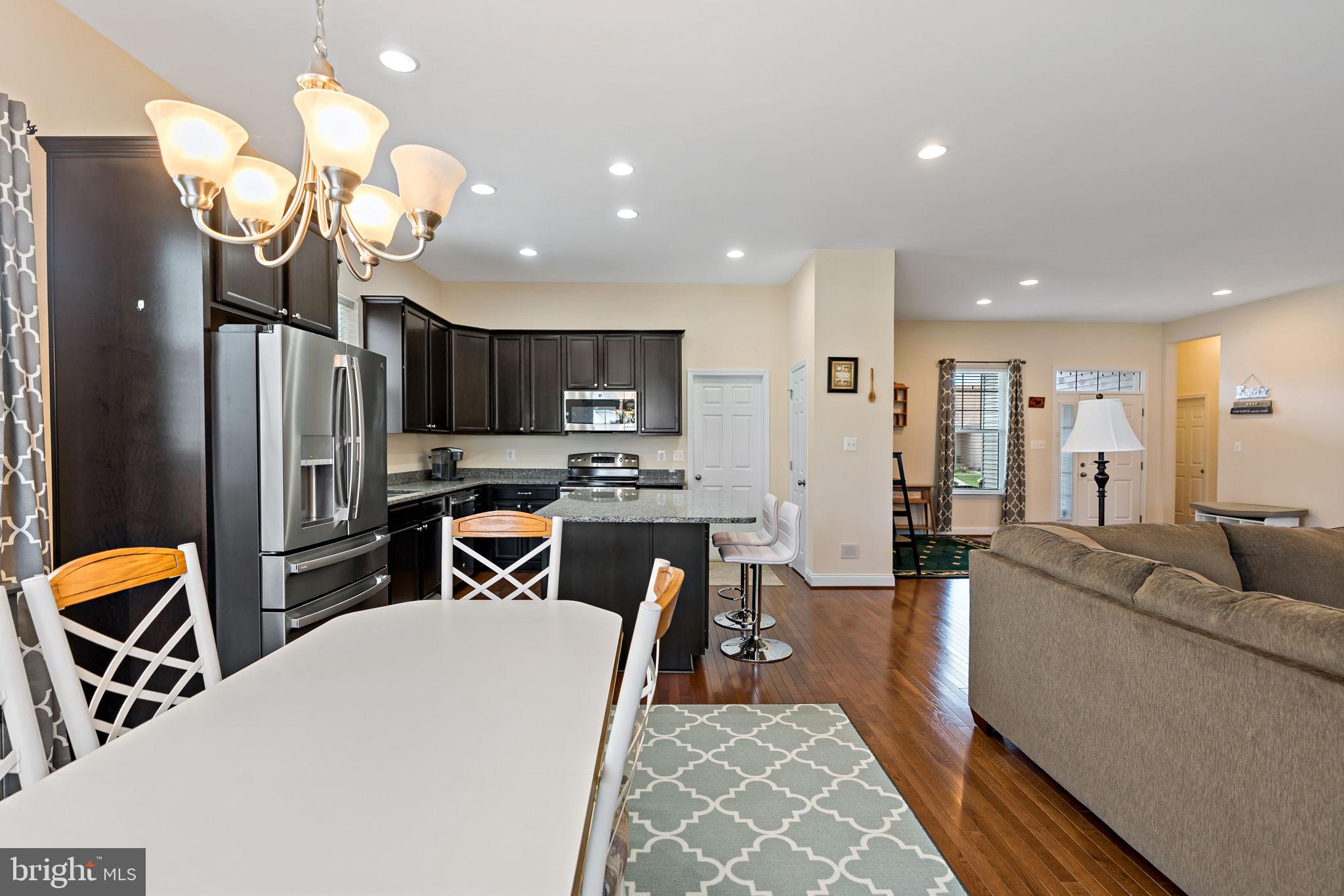 ARCADIA SPRINGS - Residential