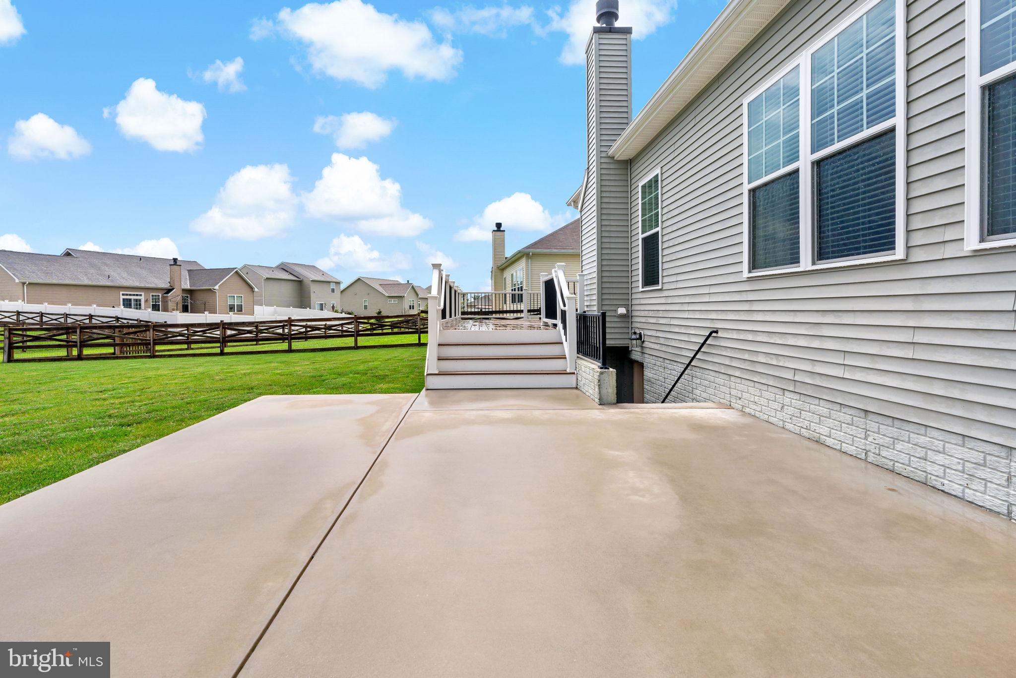 ARCADIA SPRINGS - Residential