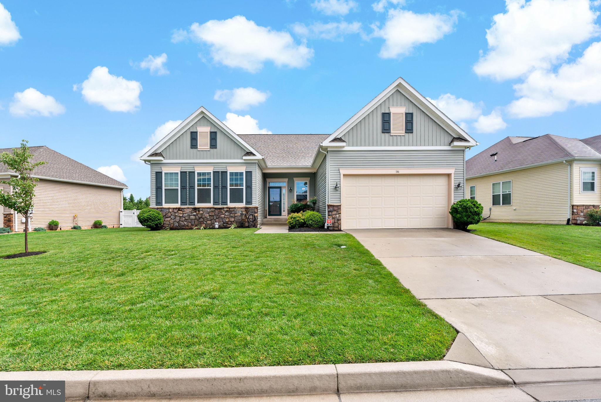 ARCADIA SPRINGS - Residential