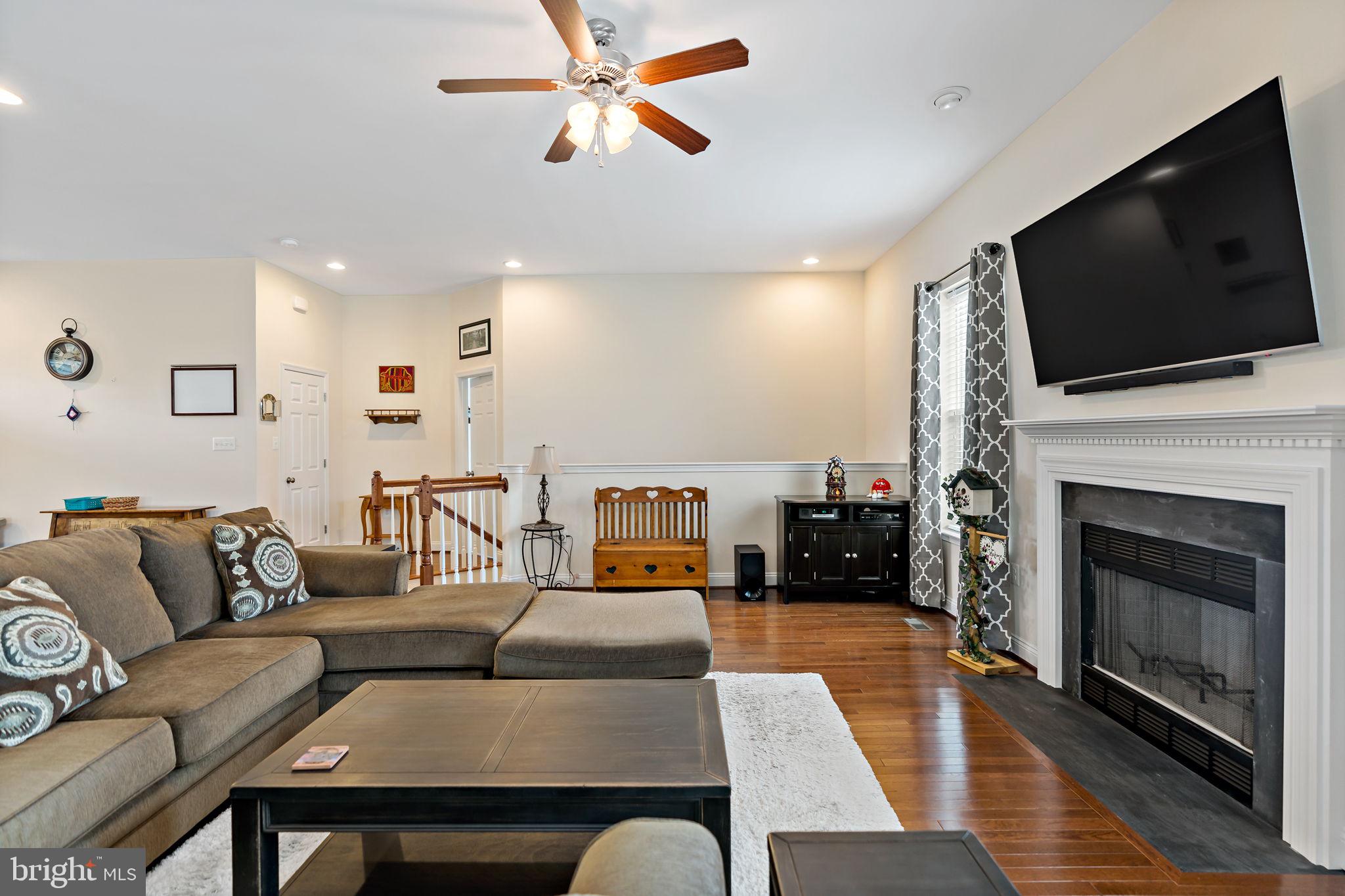 ARCADIA SPRINGS - Residential