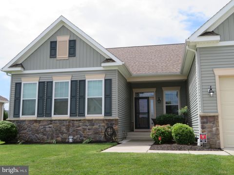 146 SERPENTINE WAY MARTINSBURG WV 25405