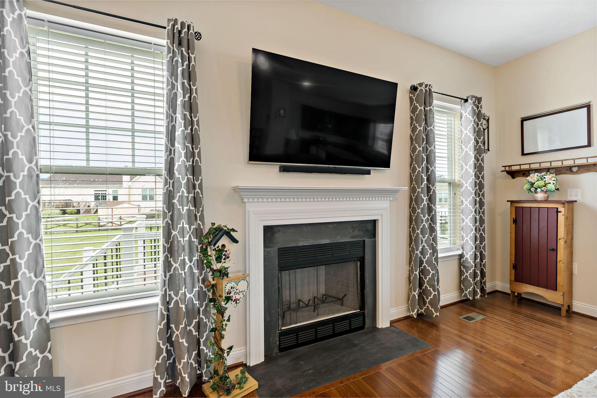 ARCADIA SPRINGS - Residential