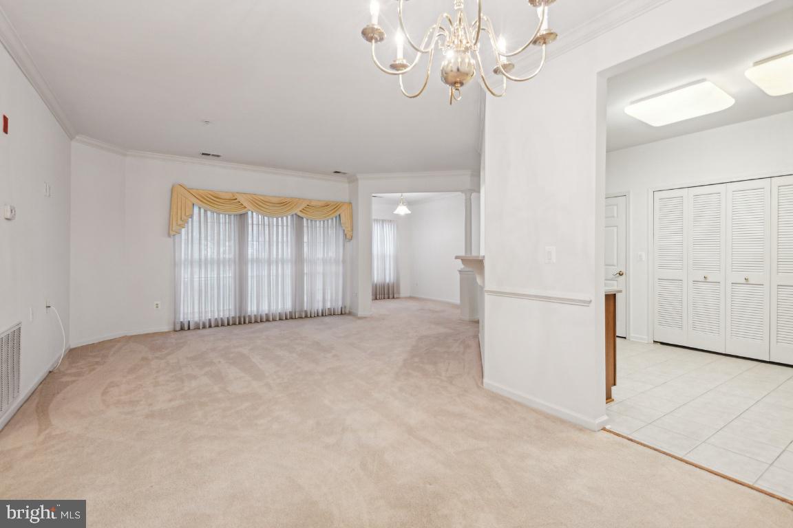 THE COURTS AT REGENT PARK - Residential