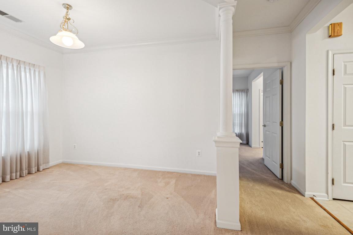 THE COURTS AT REGENT PARK - Residential