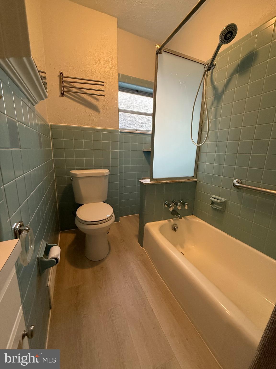 LOWER MOYAMENSING - Residential Lease