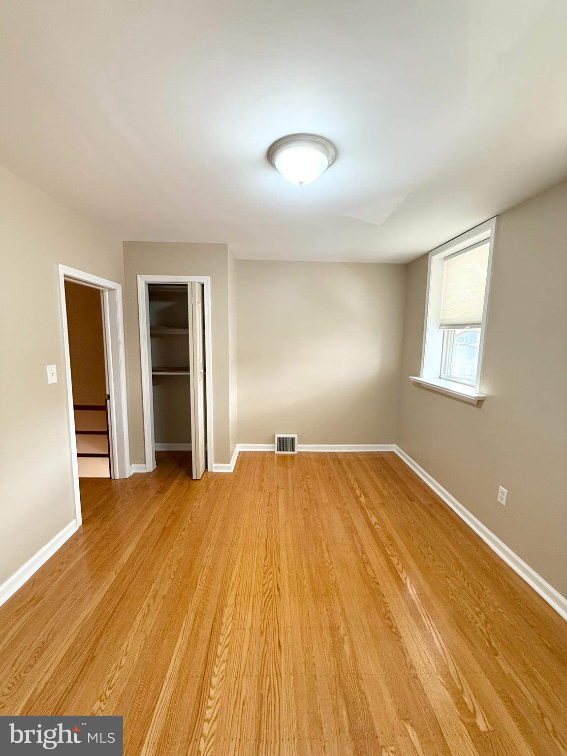LOWER MOYAMENSING - Residential Lease