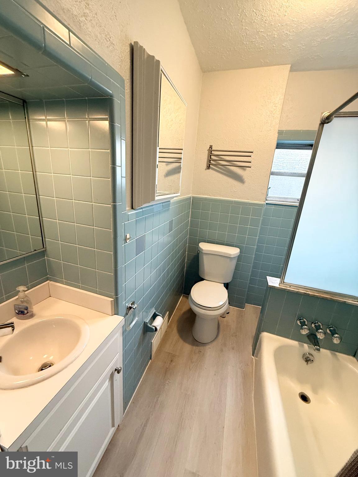 LOWER MOYAMENSING - Residential Lease