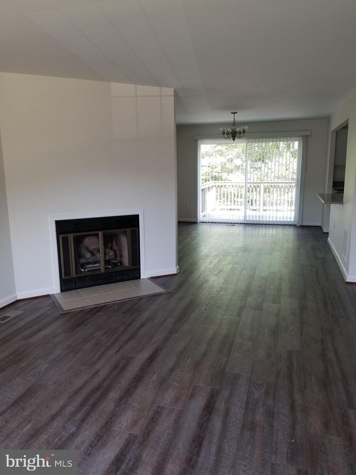 HILLTOP ACRES - Residential Lease