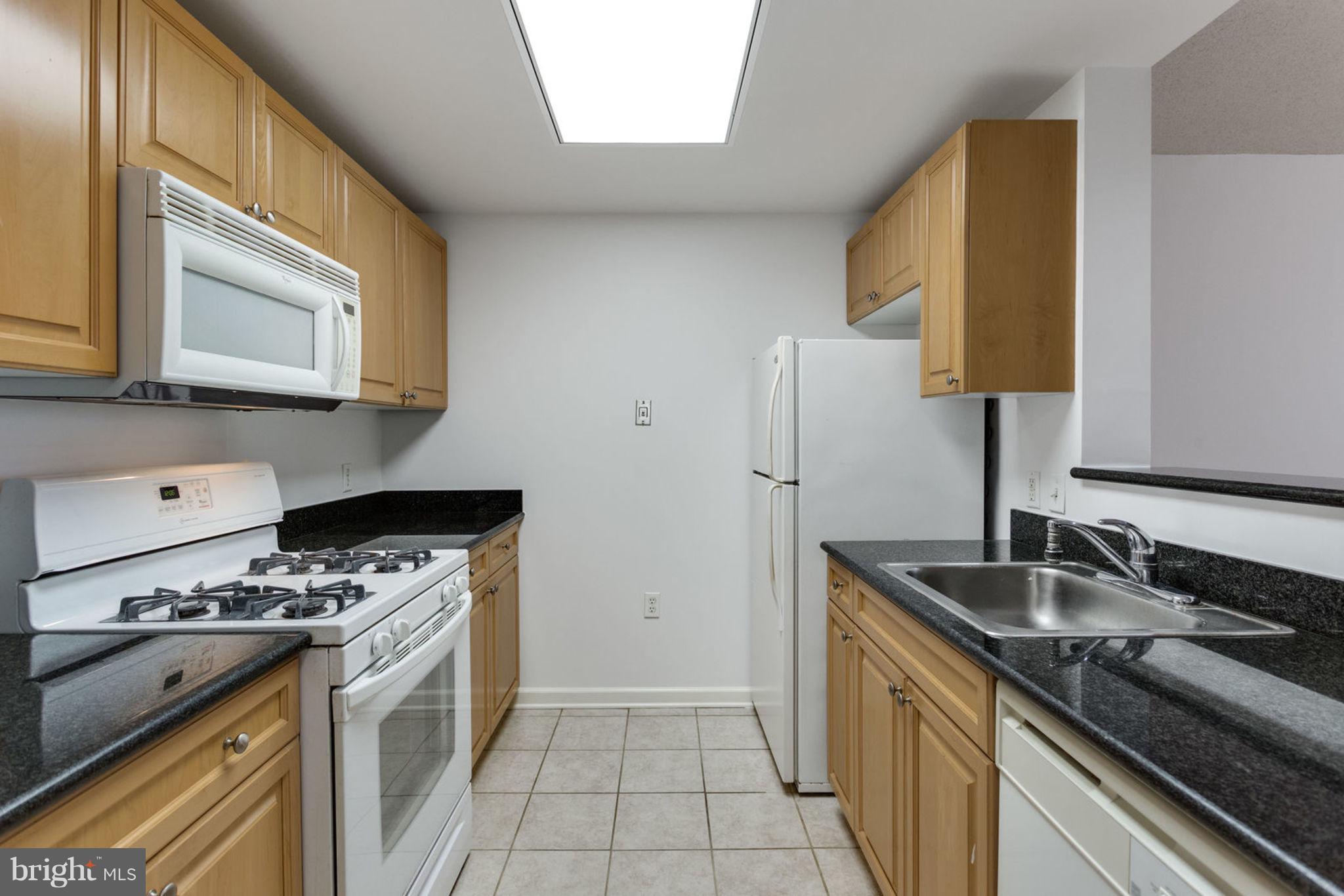 WILTON HOUSE - Residential Lease