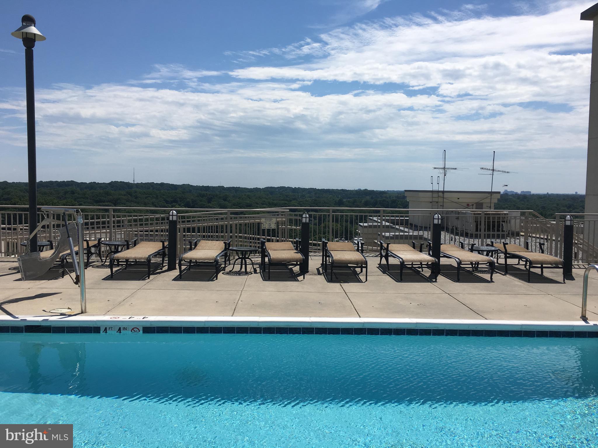 WILTON HOUSE - Residential Lease