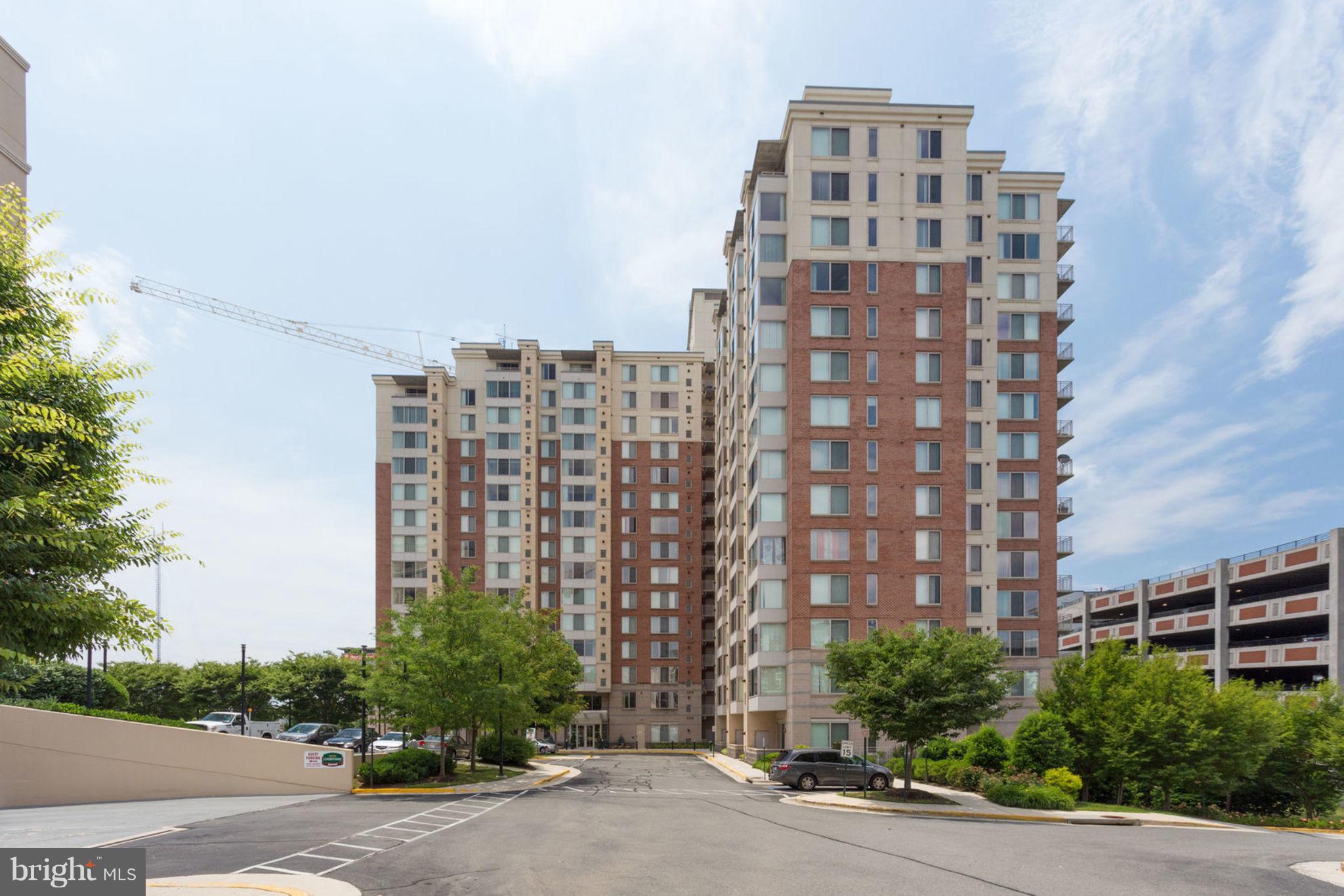 WILTON HOUSE - Residential Lease