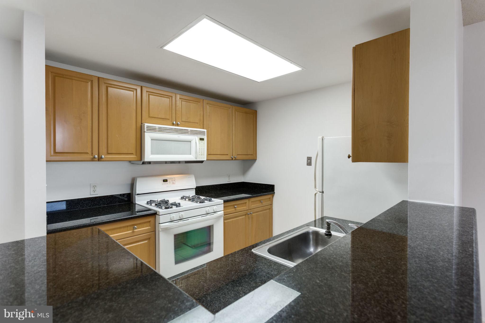 WILTON HOUSE - Residential Lease