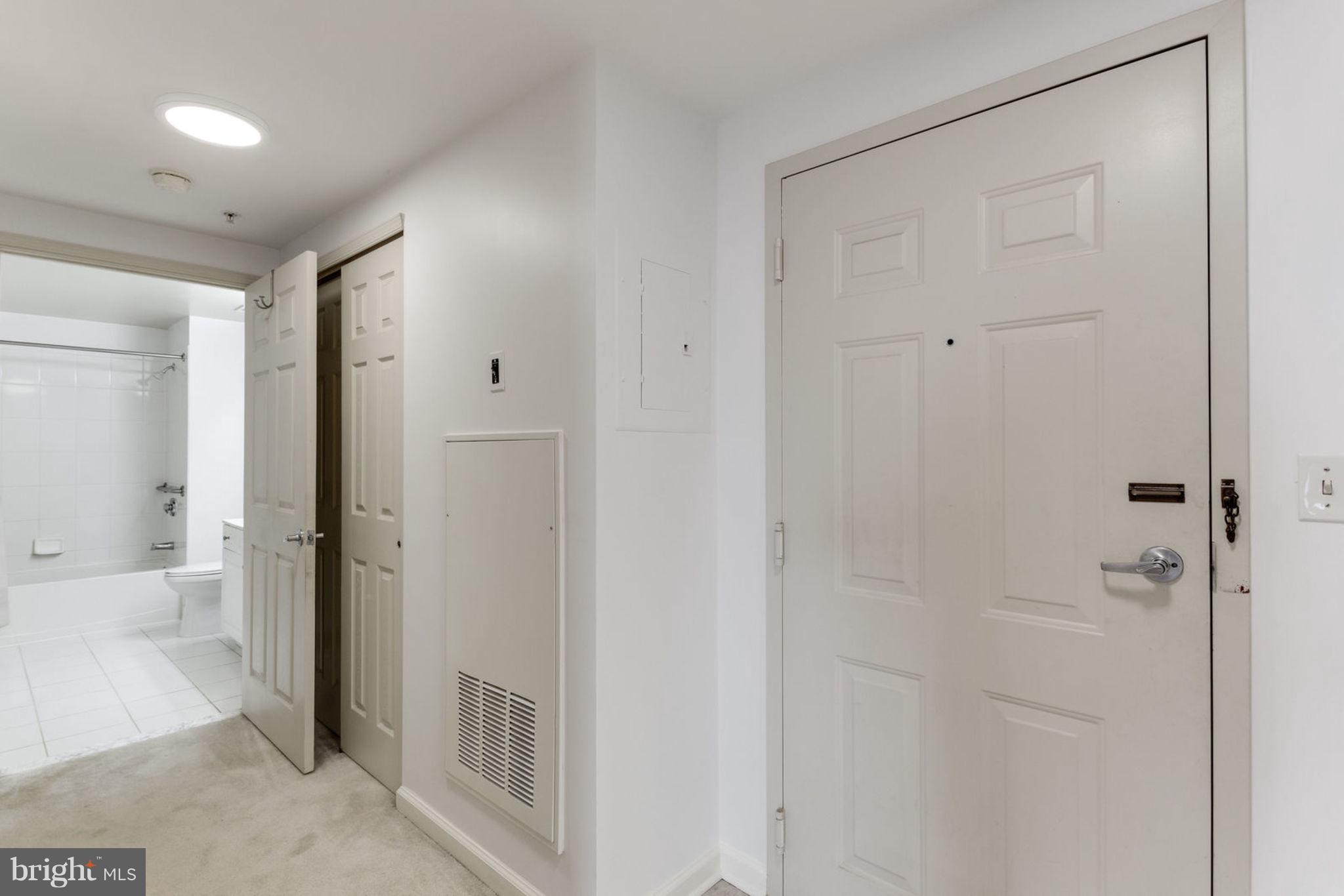 WILTON HOUSE - Residential Lease