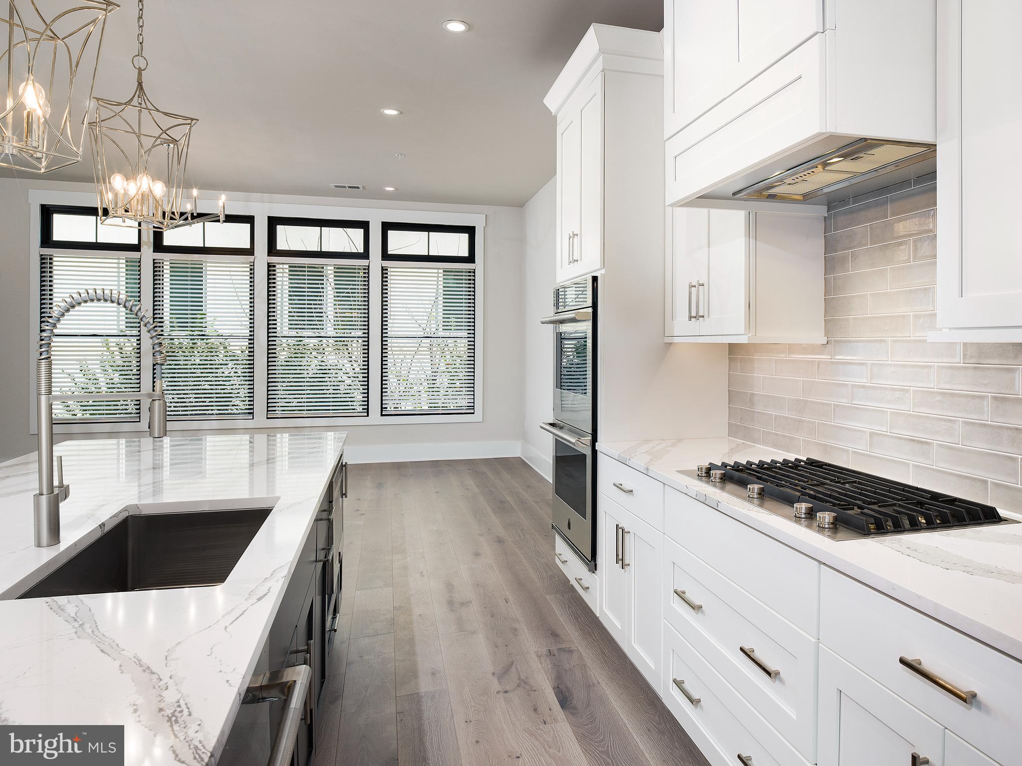 BROWNSTONES AT BERKLEY - Residential