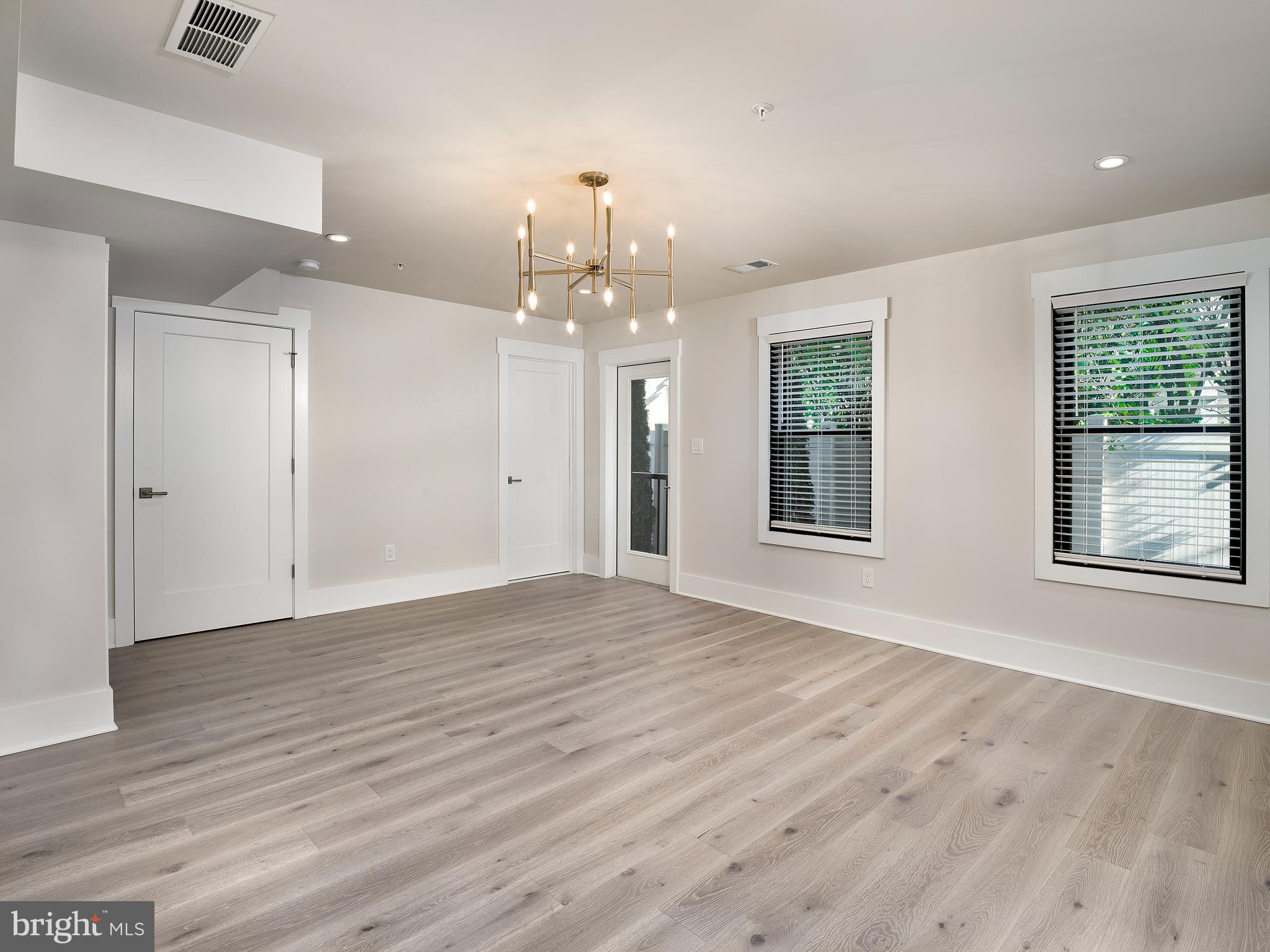 BROWNSTONES AT BERKLEY - Residential