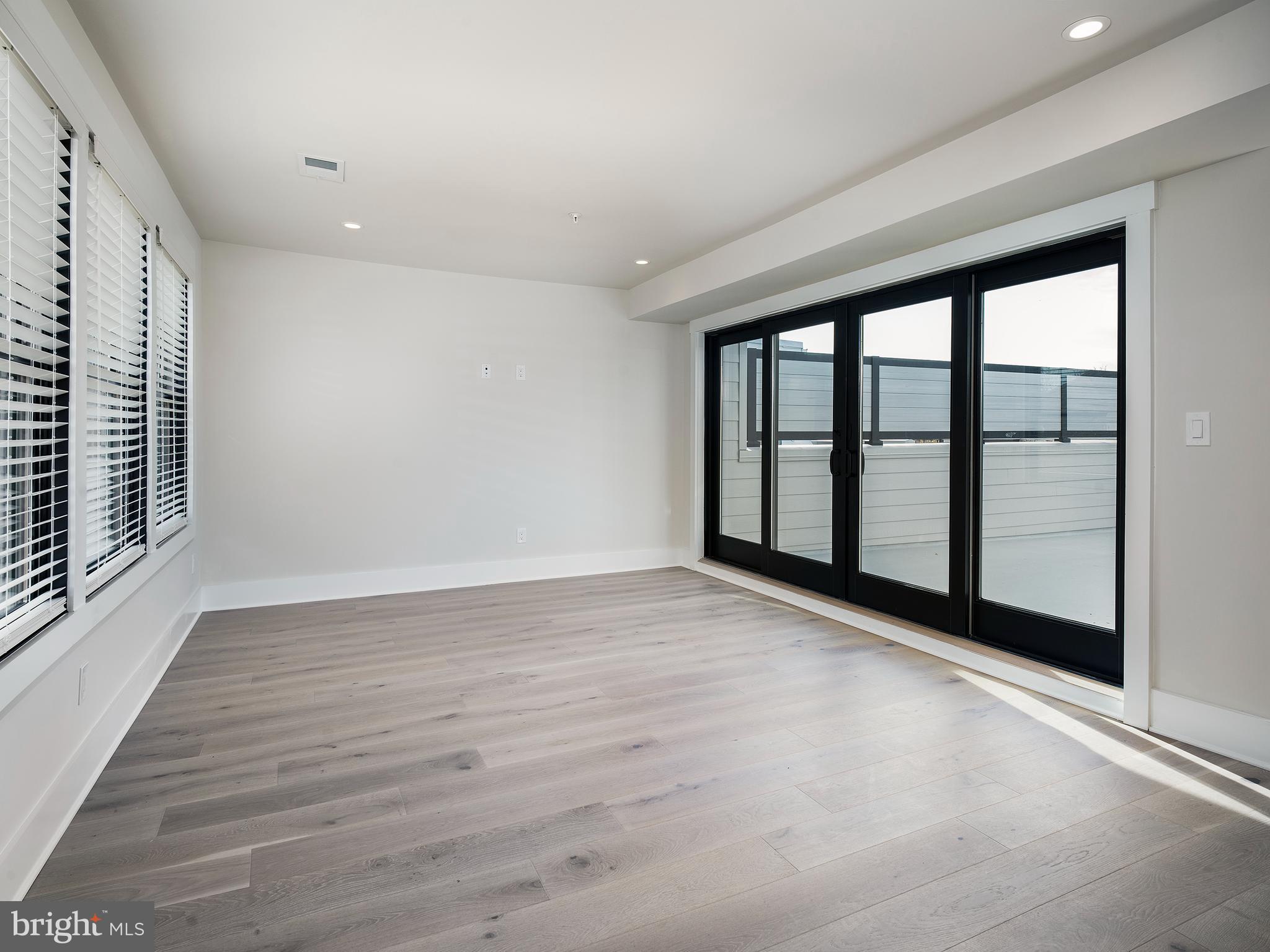 BROWNSTONES AT BERKLEY - Residential