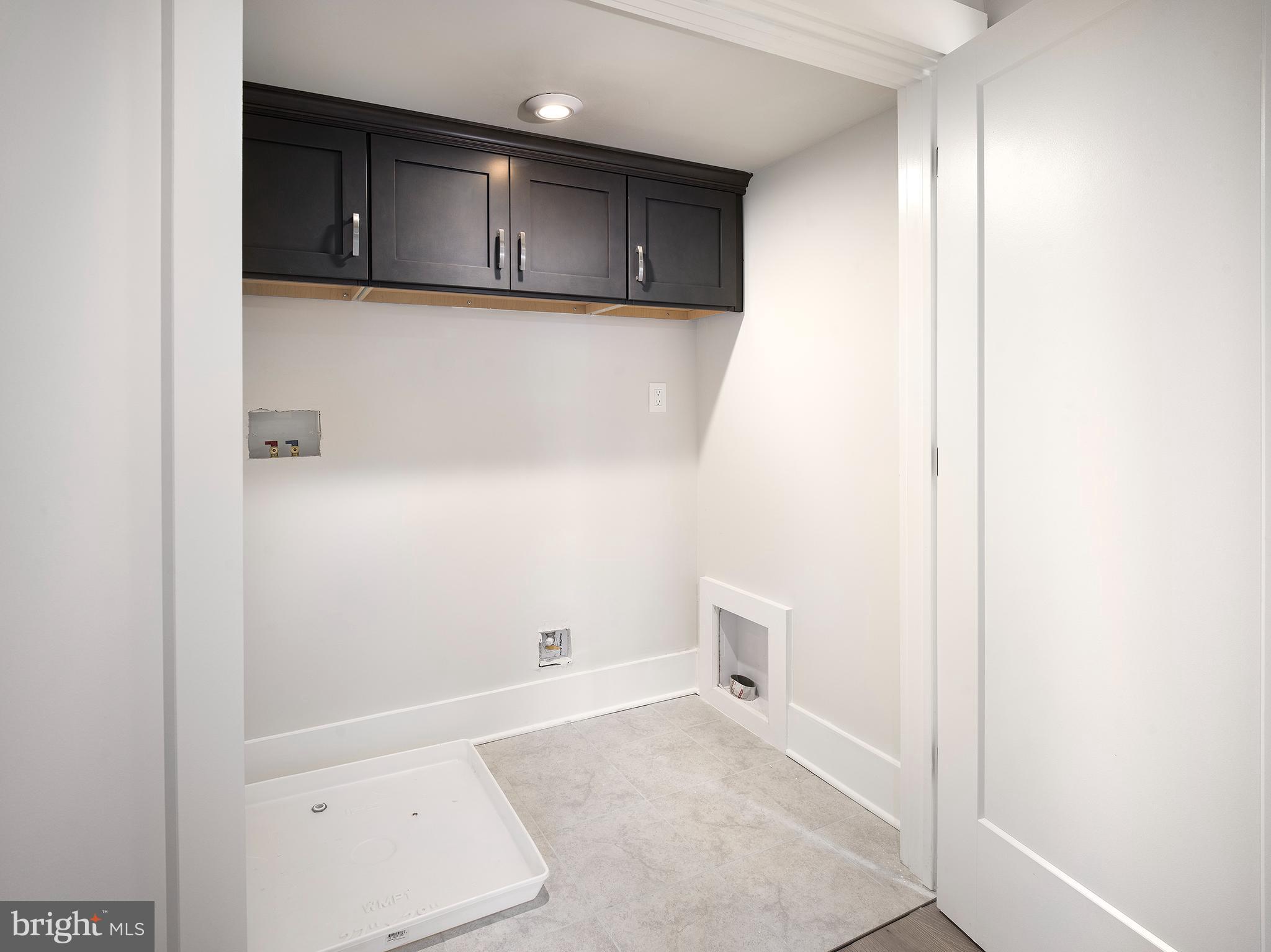 BROWNSTONES AT BERKLEY - Residential