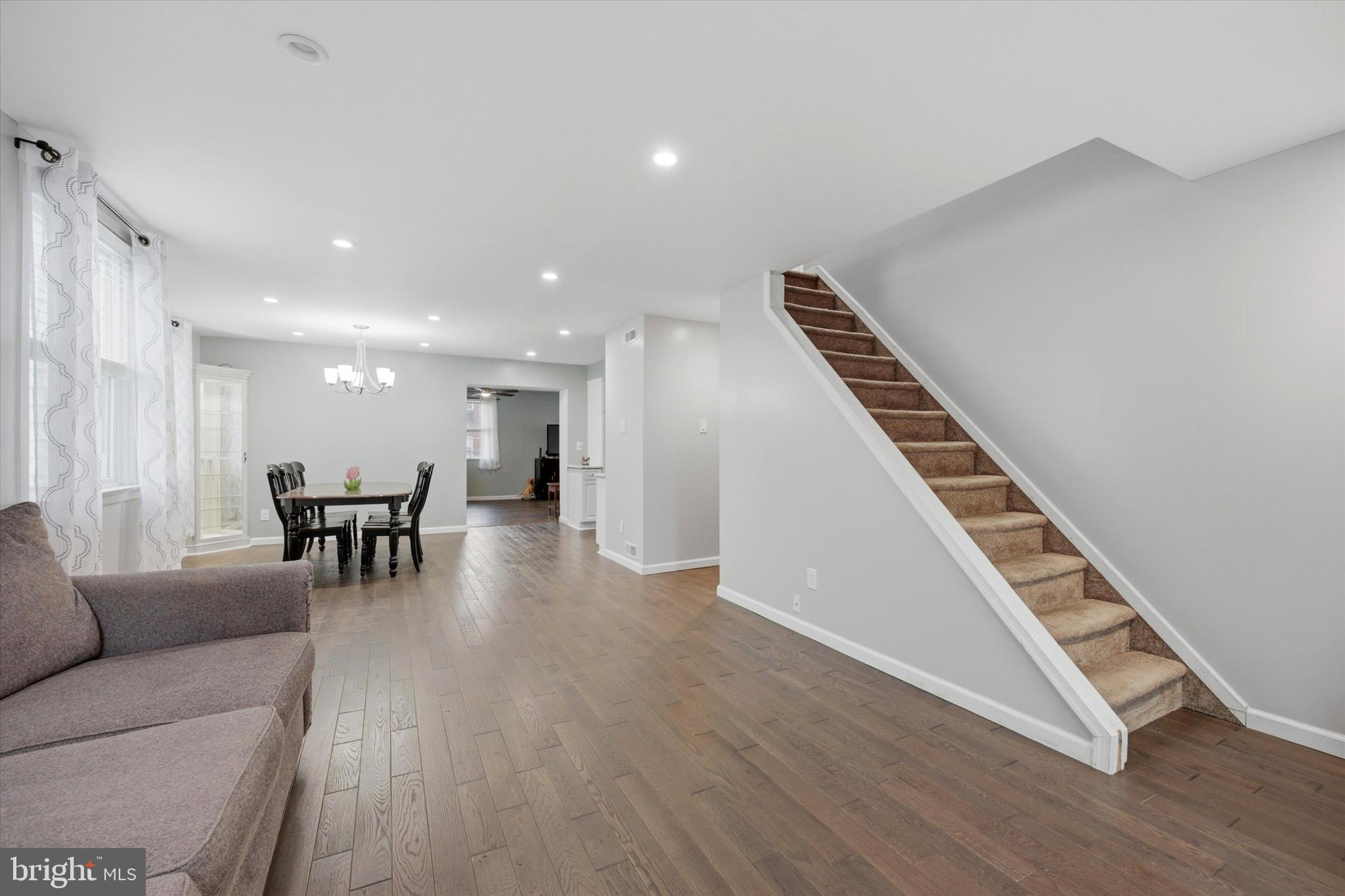 SOMERTON - Residential