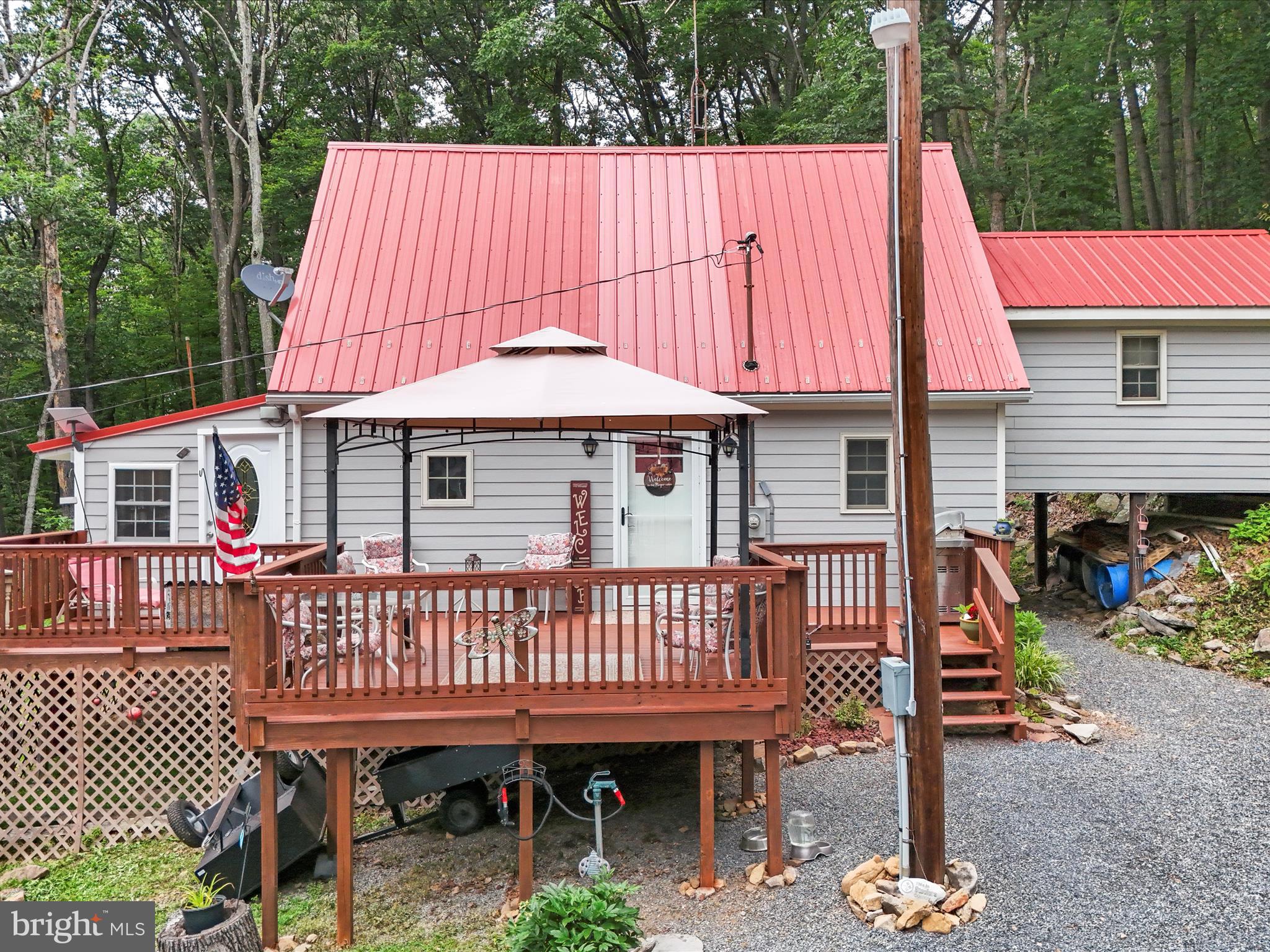 431 BUTTERFLY LANE