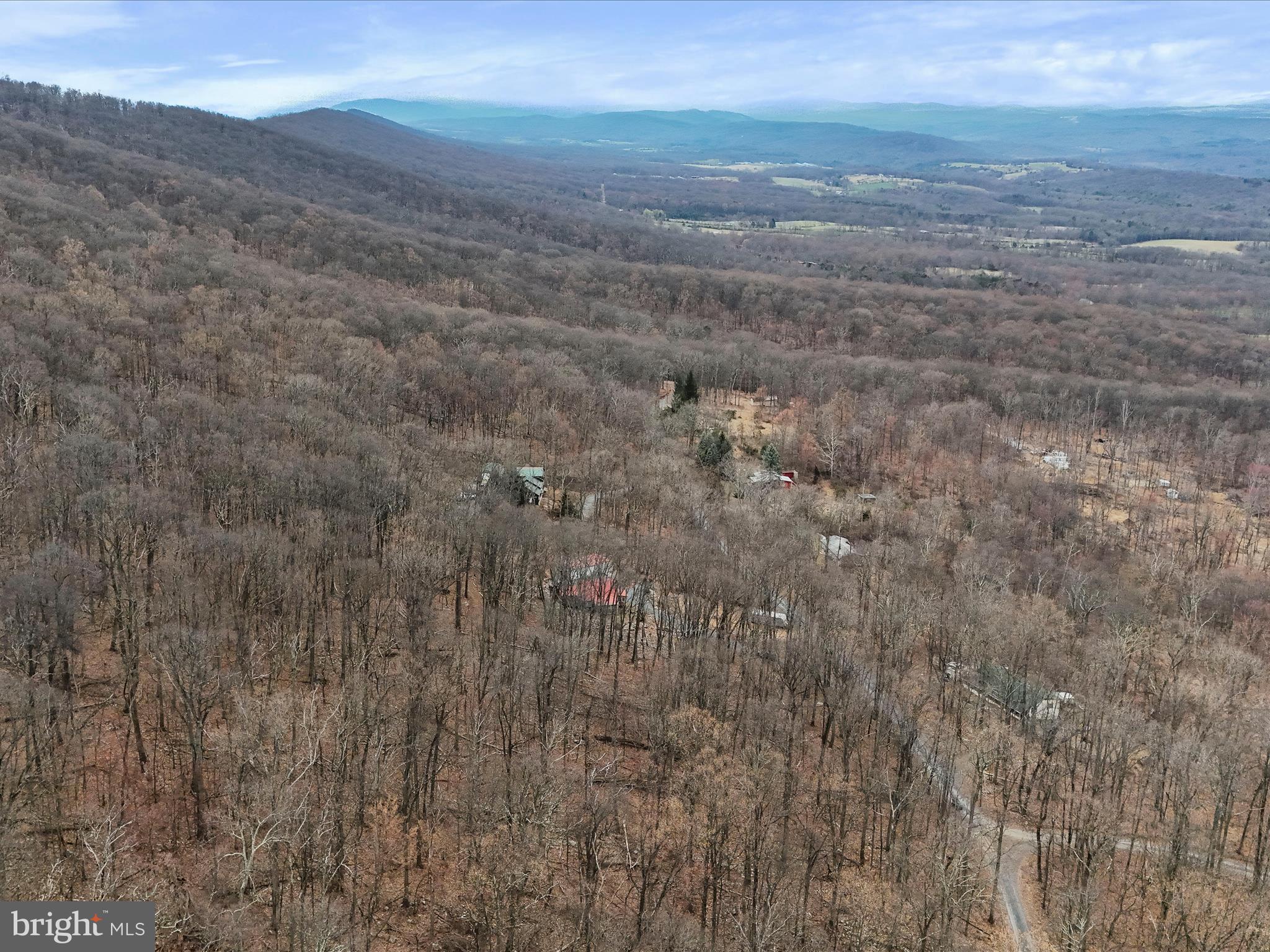 SPRING GAP MOUNTAIN - Residential