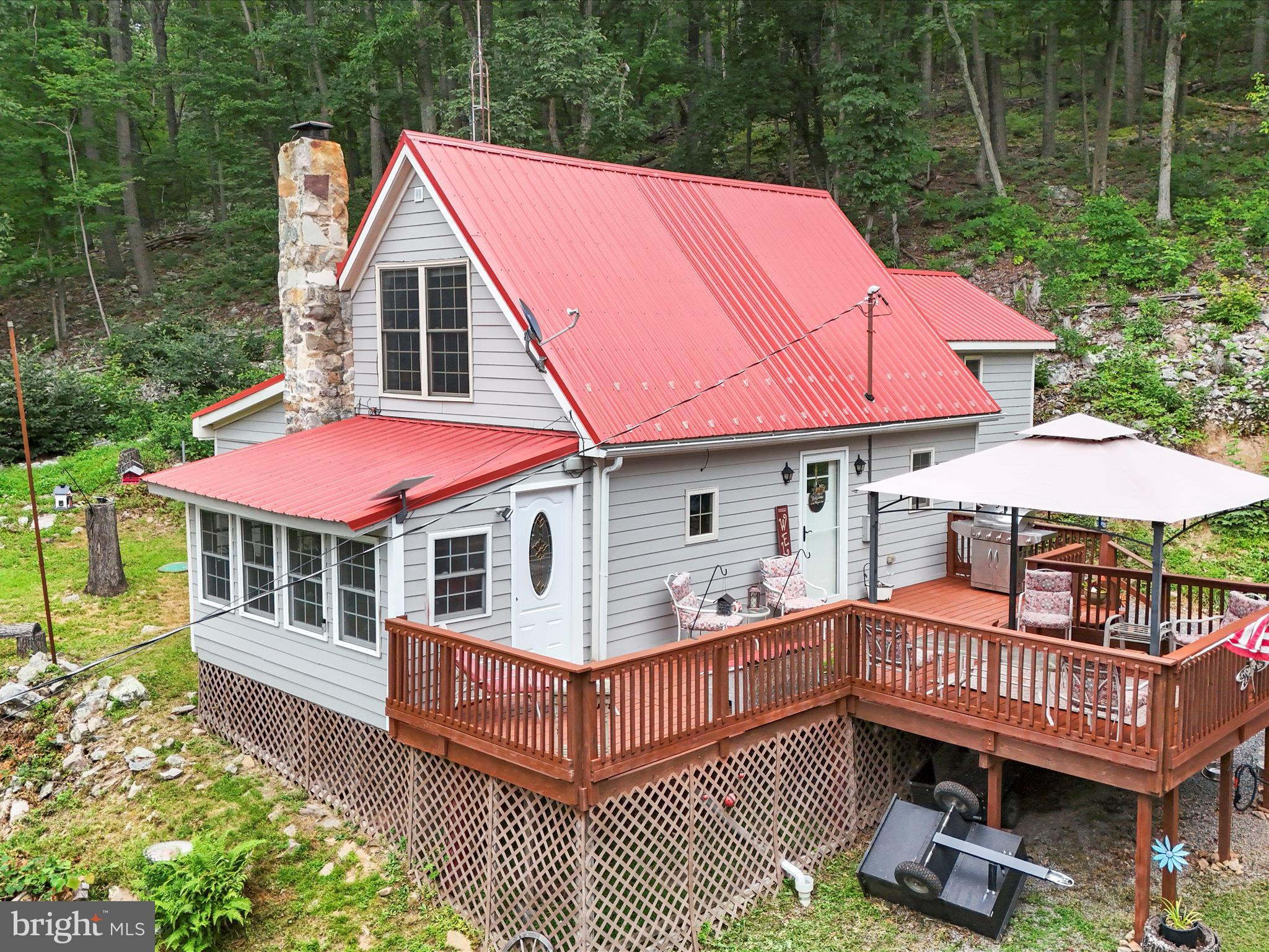 431 BUTTERFLY LANE