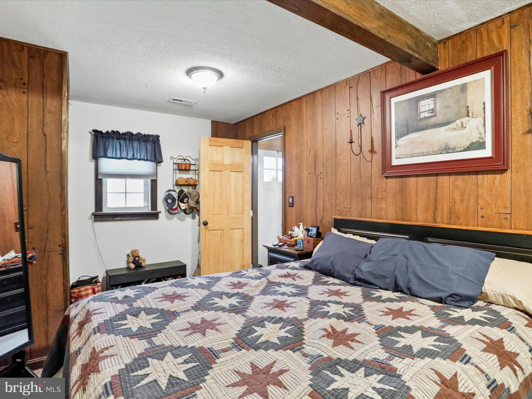 SPRING GAP MOUNTAIN - Residential