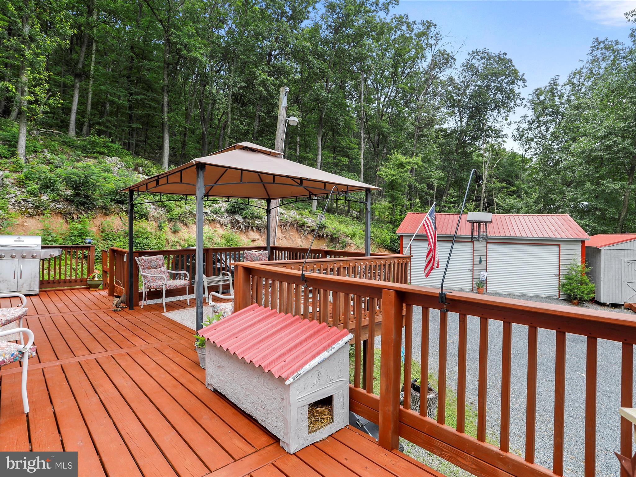 SPRING GAP MOUNTAIN - Residential