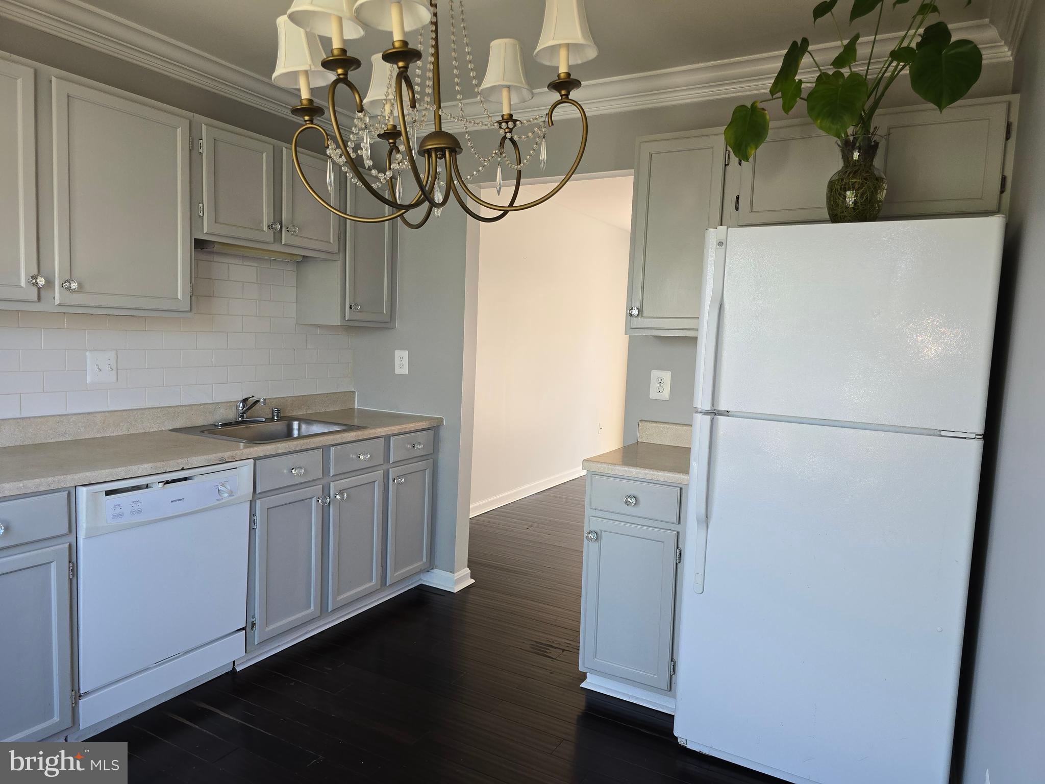 BRANDERMILL - Residential Lease