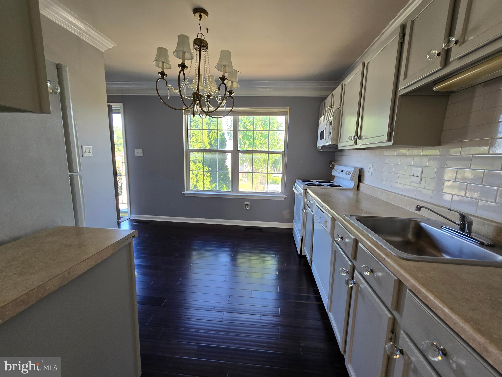 BRANDERMILL - Residential Lease