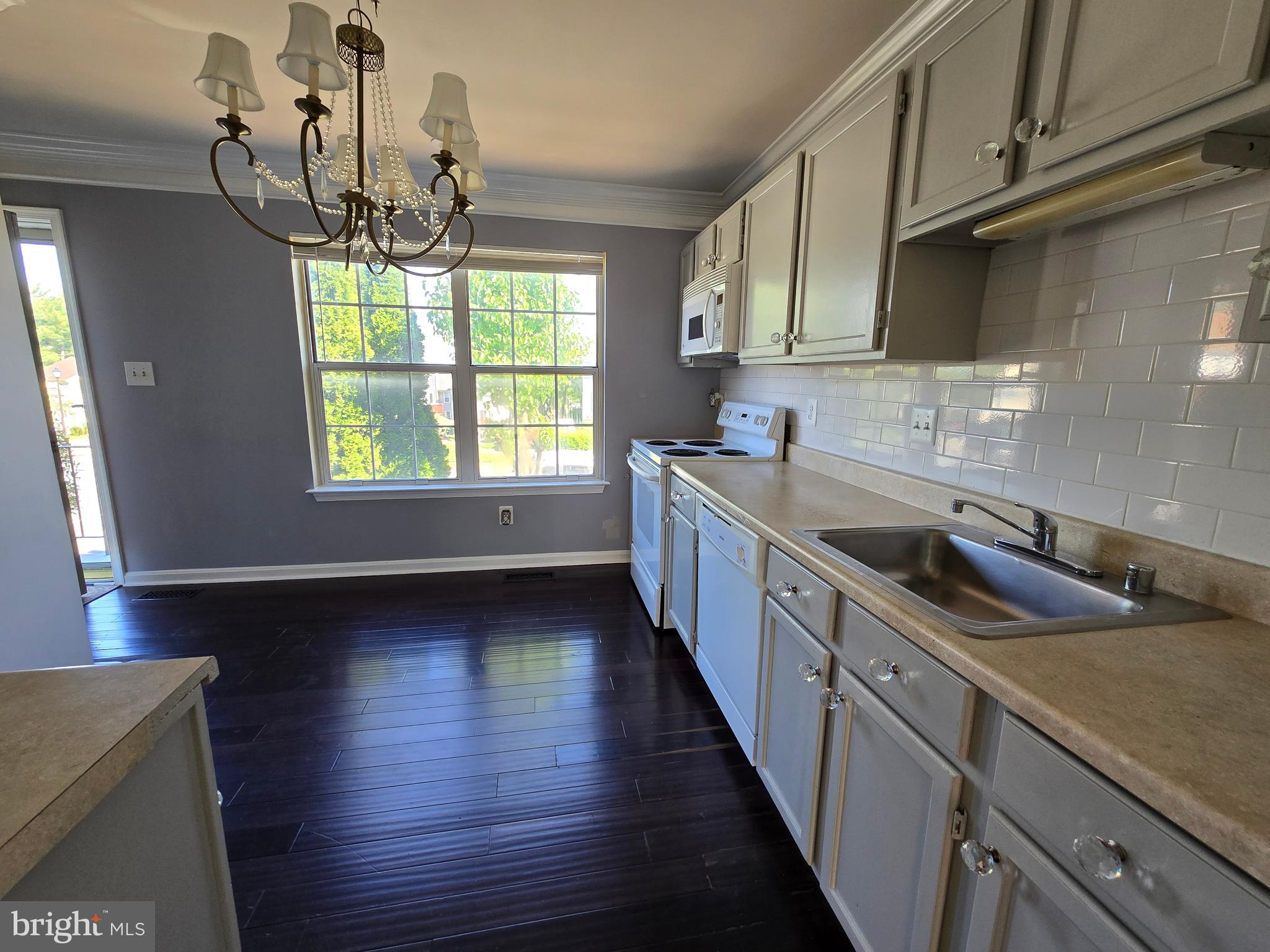 BRANDERMILL - Residential Lease