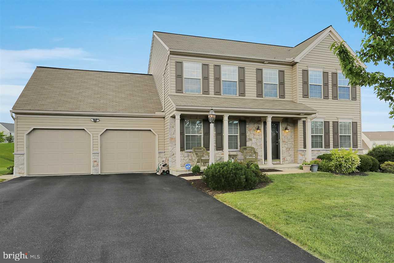VILLAGE GLEN - Residential