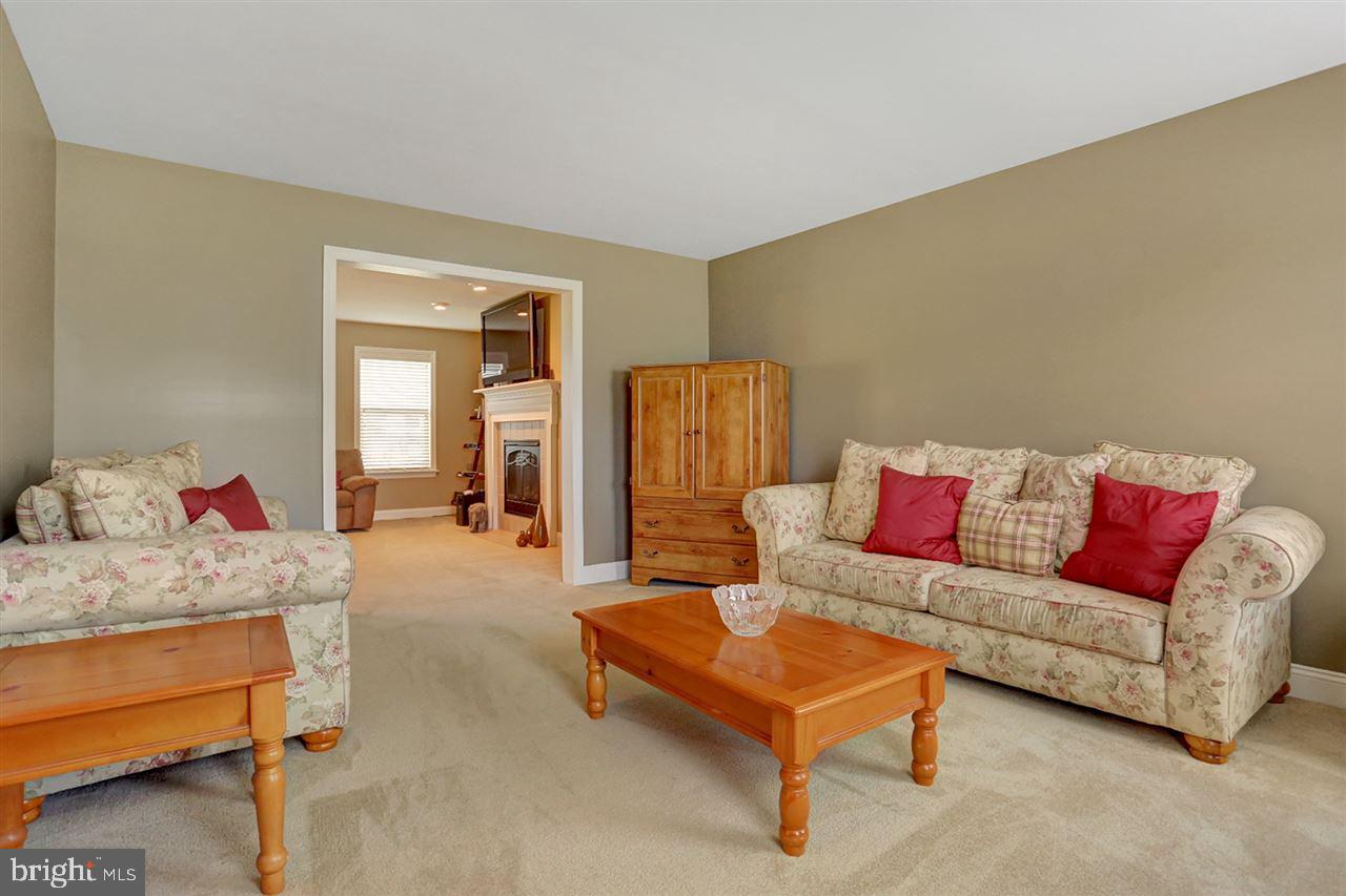 VILLAGE GLEN - Residential