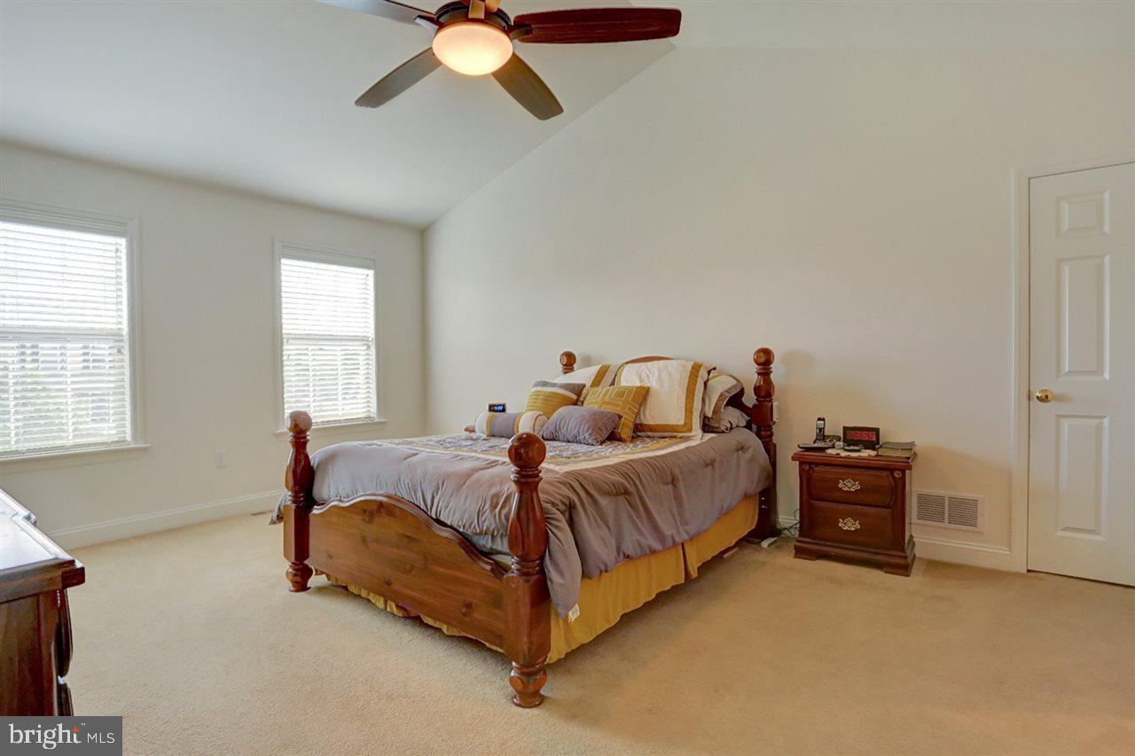 VILLAGE GLEN - Residential