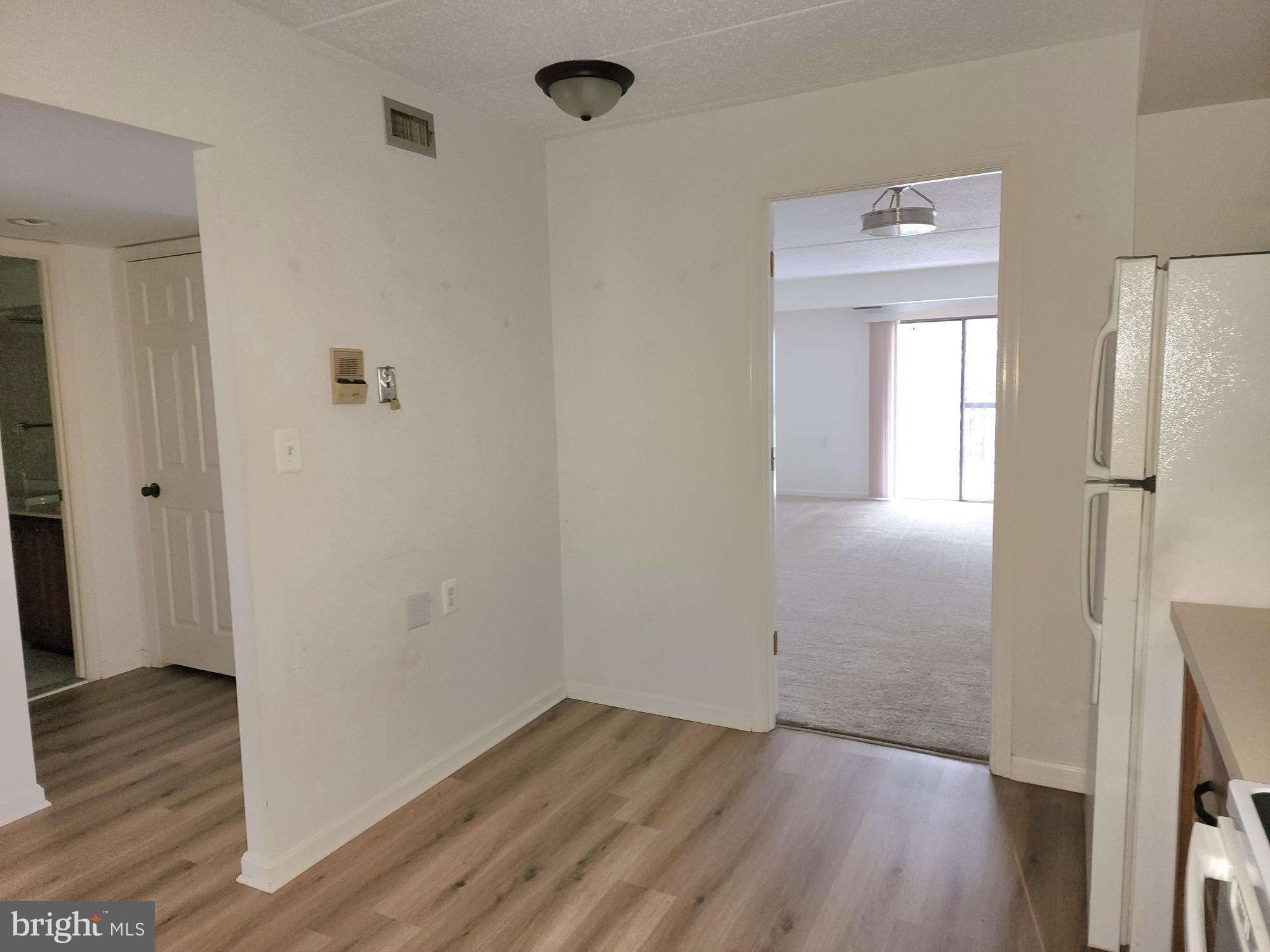 CANAL WOODS III - Residential