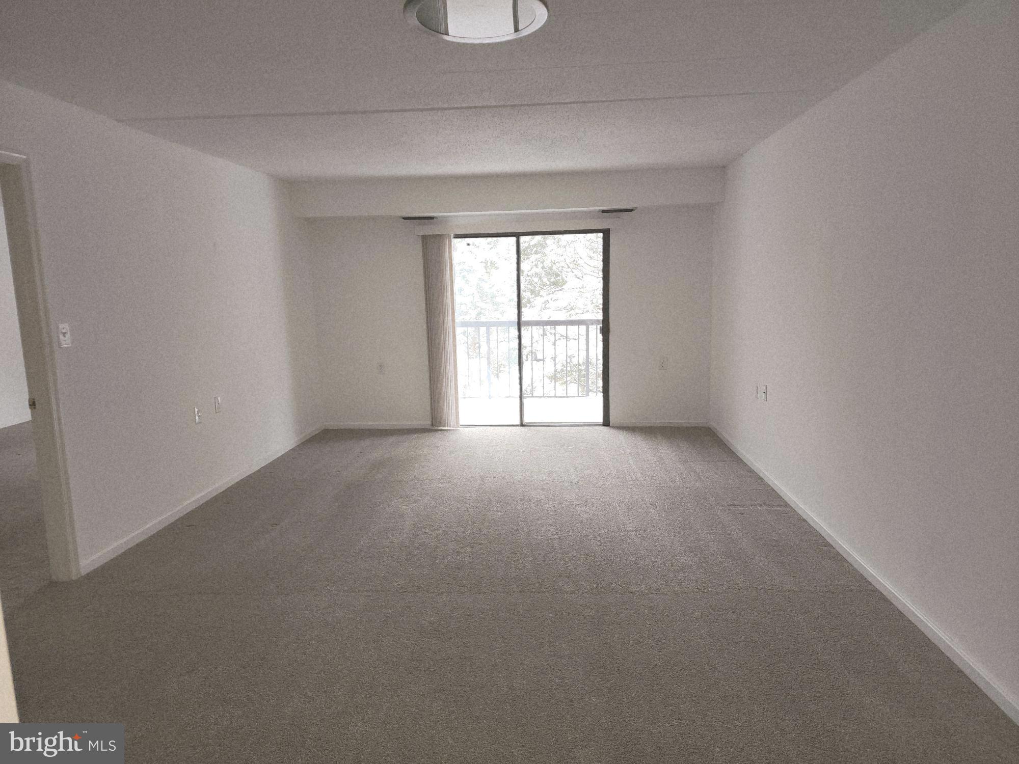 CANAL WOODS III - Residential