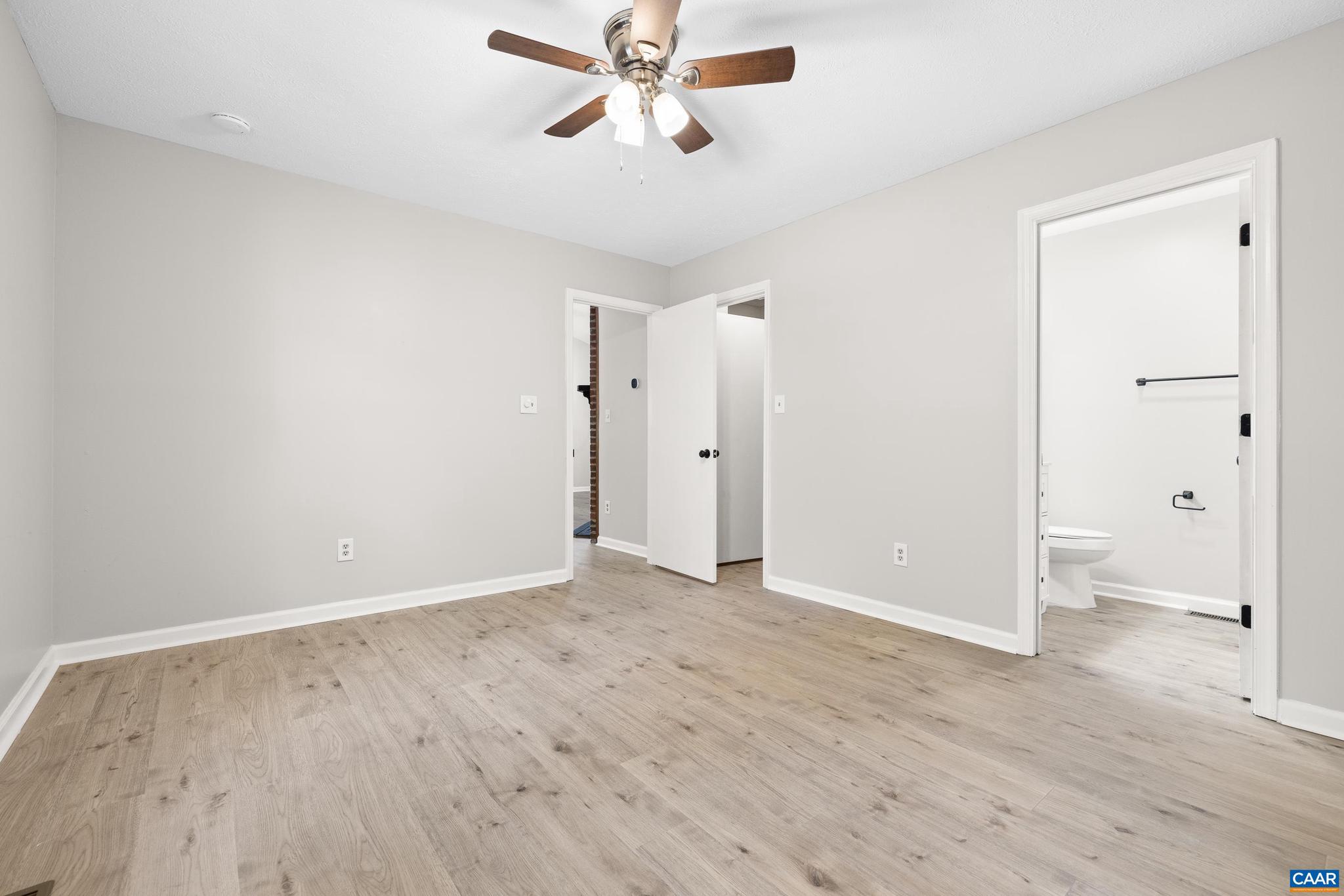 LAKE MONTICELLO - Residential